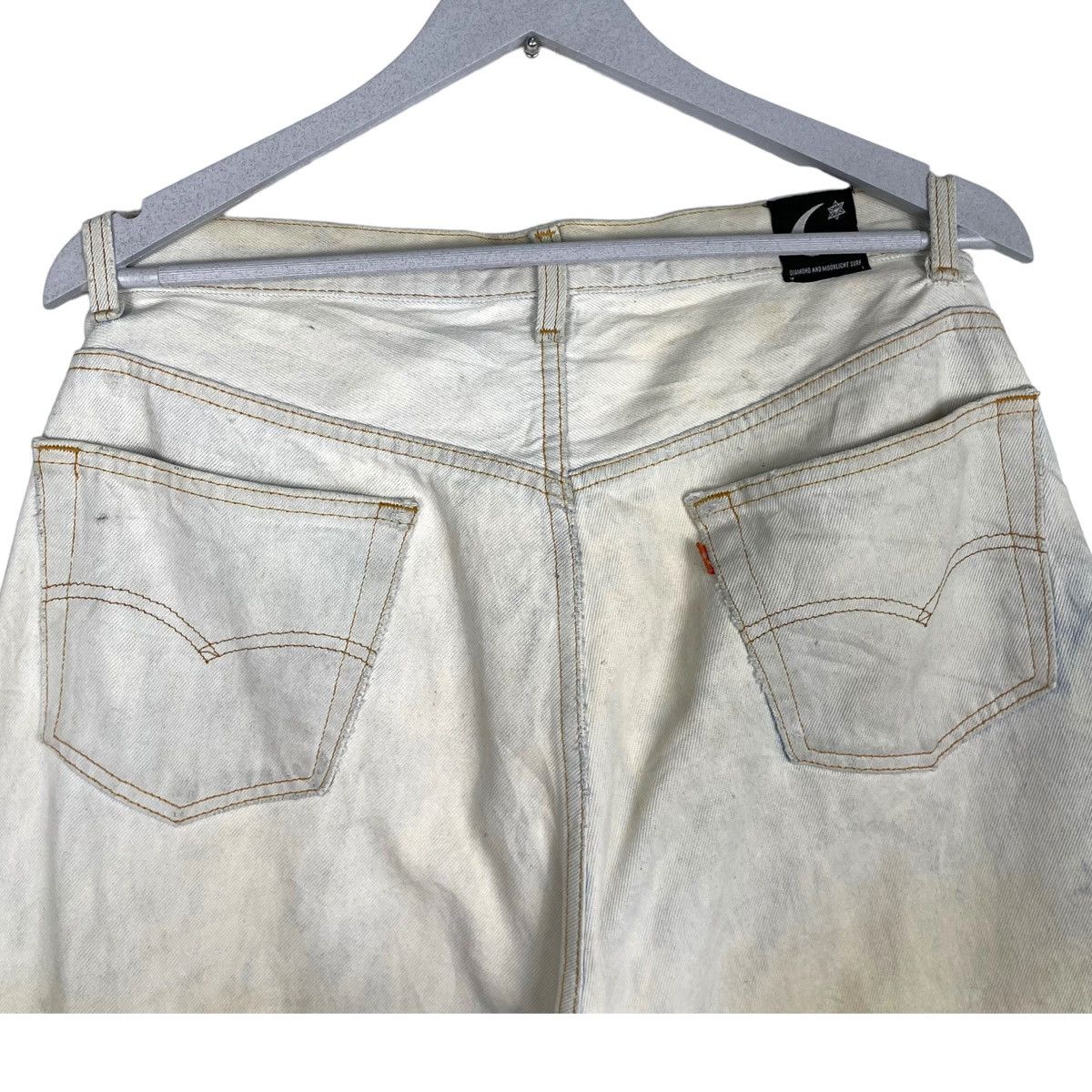 Japanese Brand × Levi's Vintage Clothing 💥 LEVIS X DIAMOND MOONLIGHT SURF CUSTOM PRINTED JEAN Size US 34 / EU 50 - 9 Thumbnail