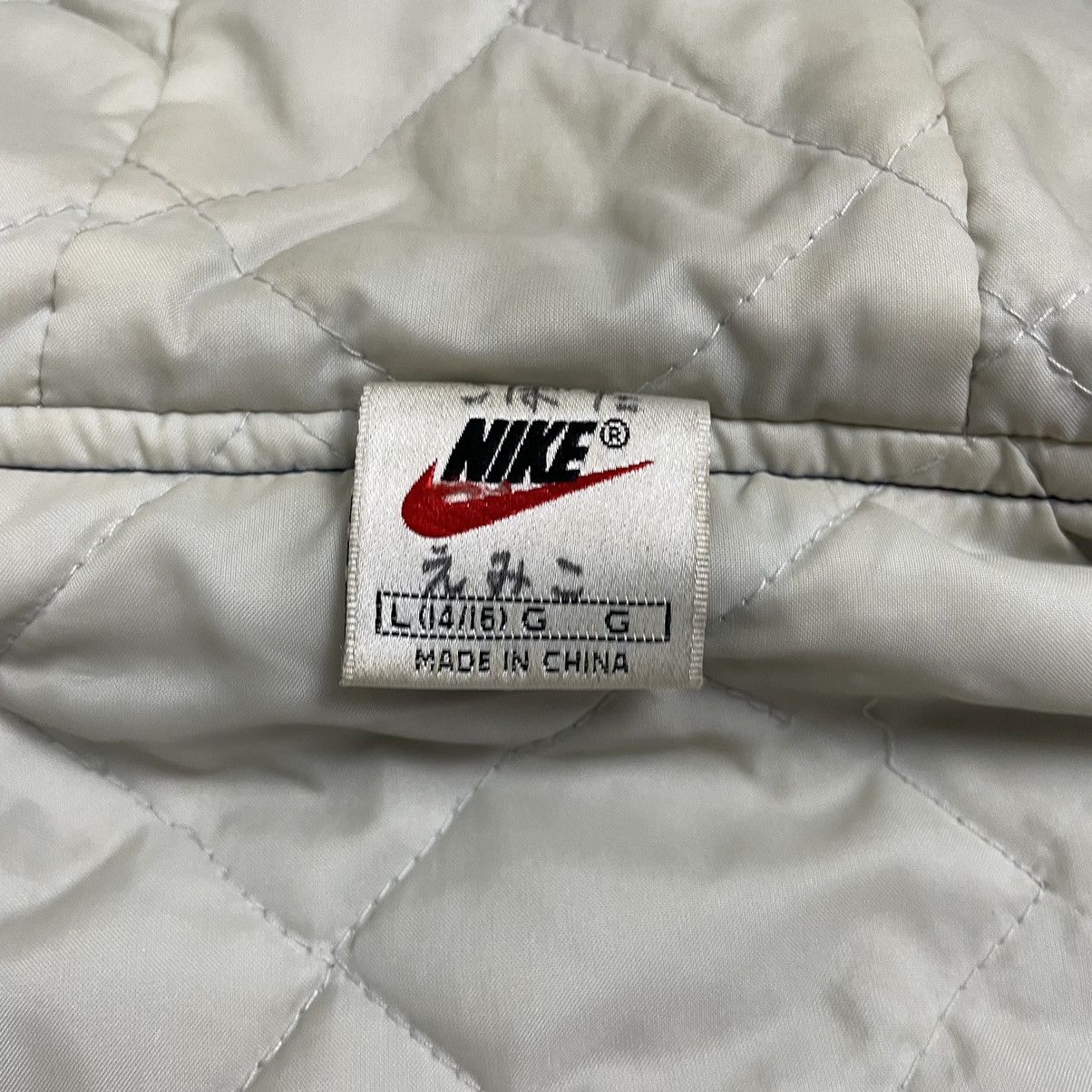 Nike × Vintage Vintage Nike Swoosh Logo Hoodie Jacket Size US L / EU 52-54 / 3 - 16 Thumbnail