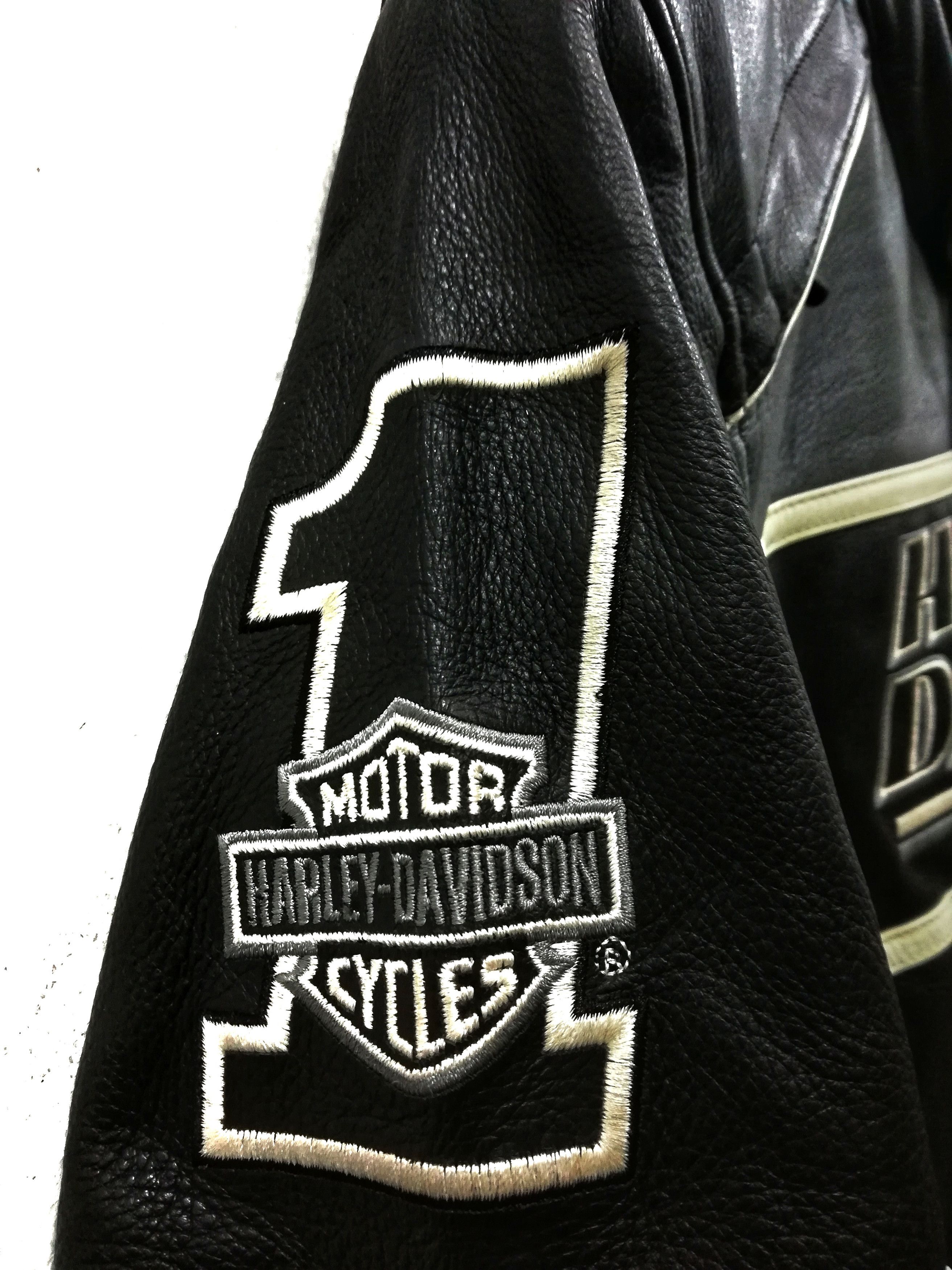 Harley Davidson × Sports Specialties 🔥Harley Davidson Big Logo Genuine Leather Jacket 🔥 Size US L / EU 52-54 / 3 - 7 Thumbnail