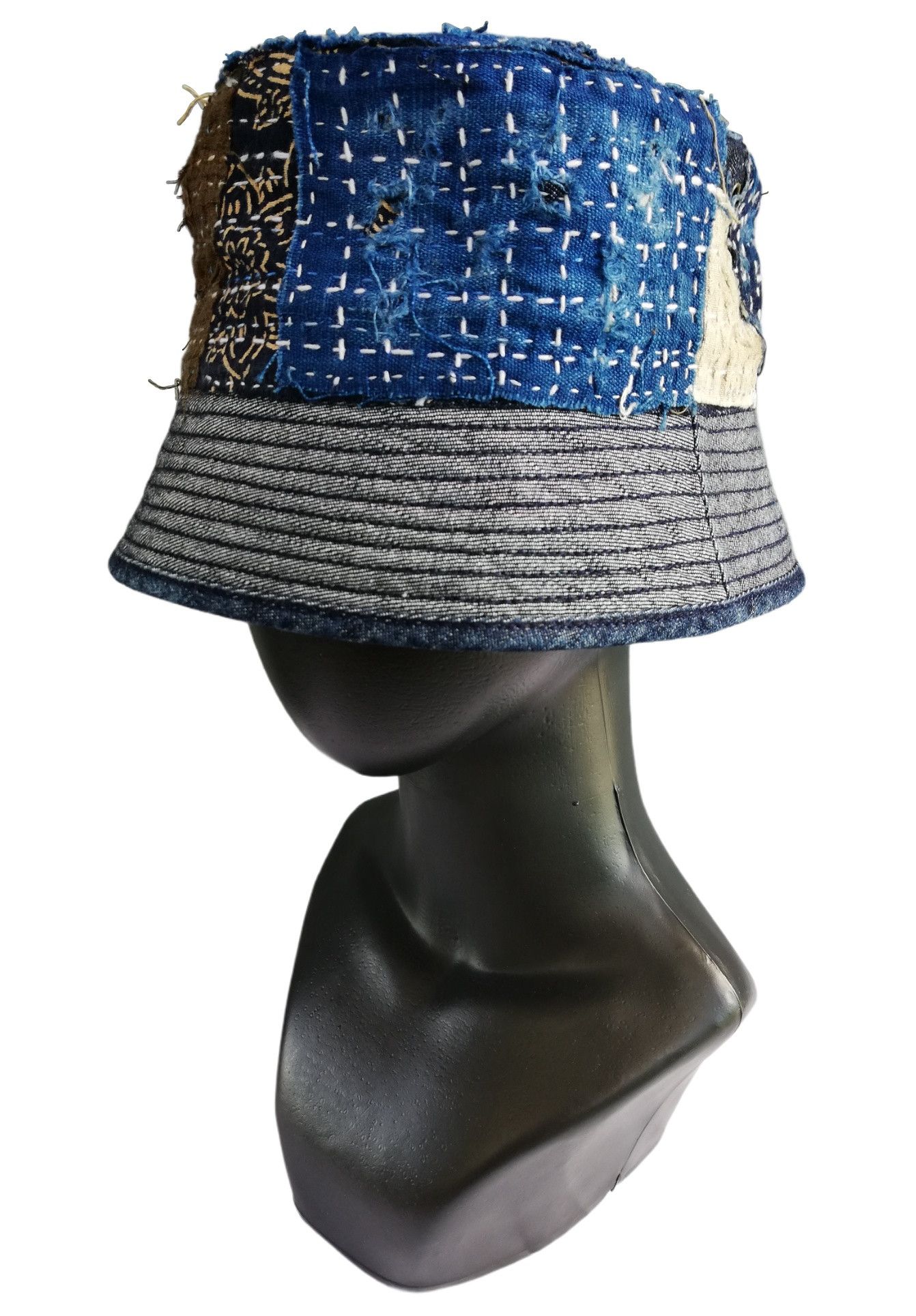 Japanese Brand 🔥Authentic🇯🇵 Boro Patchwork Sashiko Fisherman Bucket Hat Size ONE SIZE - 2 Thumbnail