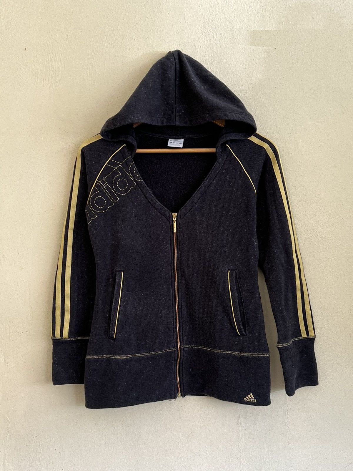 Adidas × Vintage Vintage adidas Rare Design Hoodie Size S / US 4 / IT 40 - 3 Thumbnail