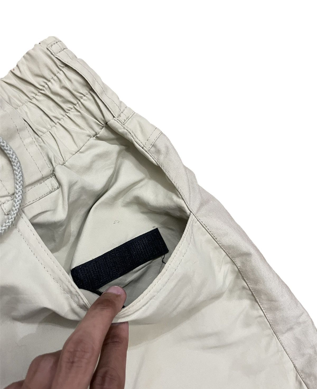 Adidas VINTAGE ADIDAS DESCENTE VINTAGE SKI PANTS Size US 30 / EU 46 - 10 Thumbnail