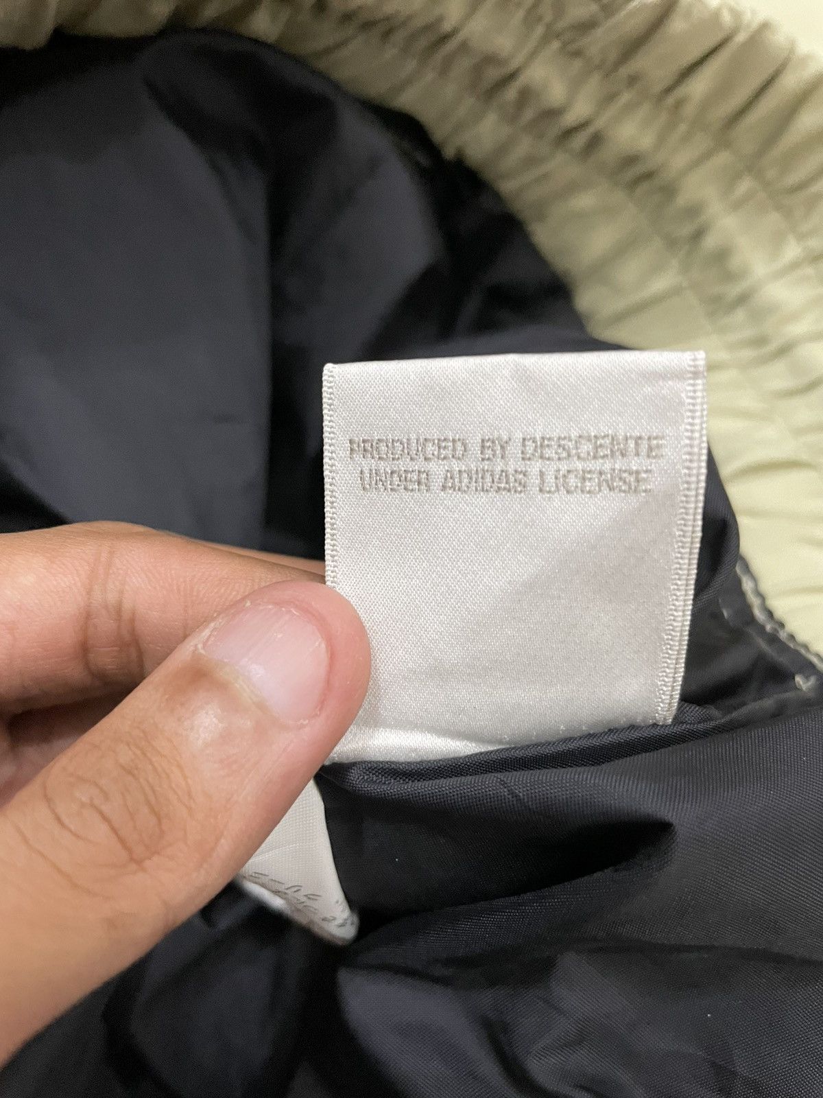 Adidas VINTAGE ADIDAS DESCENTE VINTAGE SKI PANTS Size US 30 / EU 46 - 21 Thumbnail