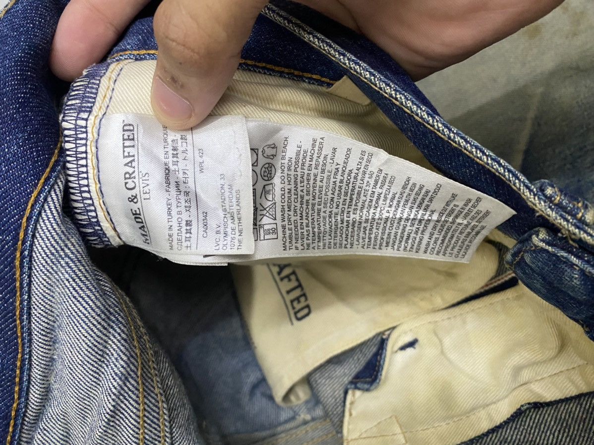 Levi's VINTAGE LEVIS MADE & CRAFTED SELVEDGE DISTRESSED DENIM JEAN Size US 31 - 11 Thumbnail