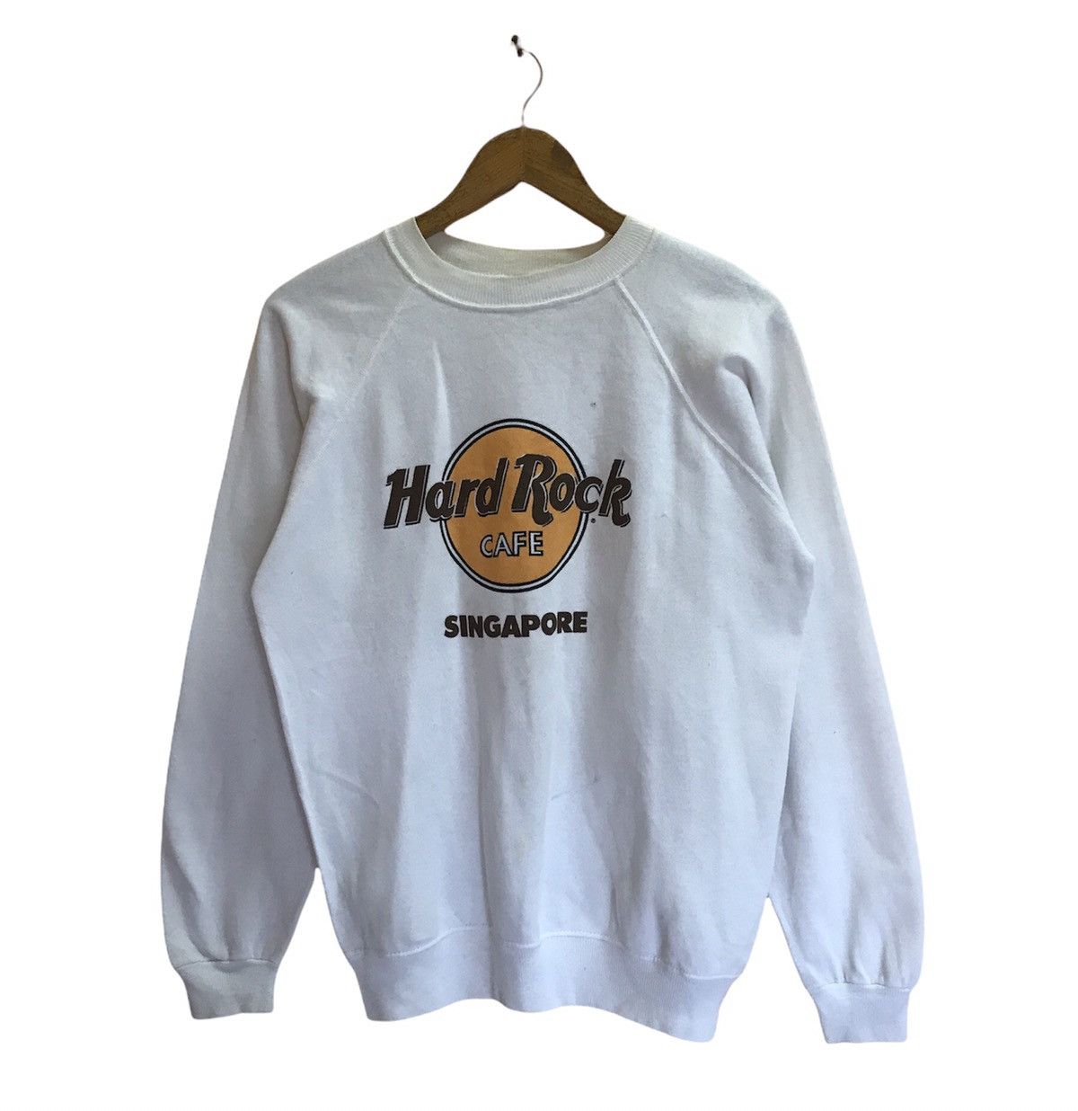 Vintage hard rock online cafe sweatshirt