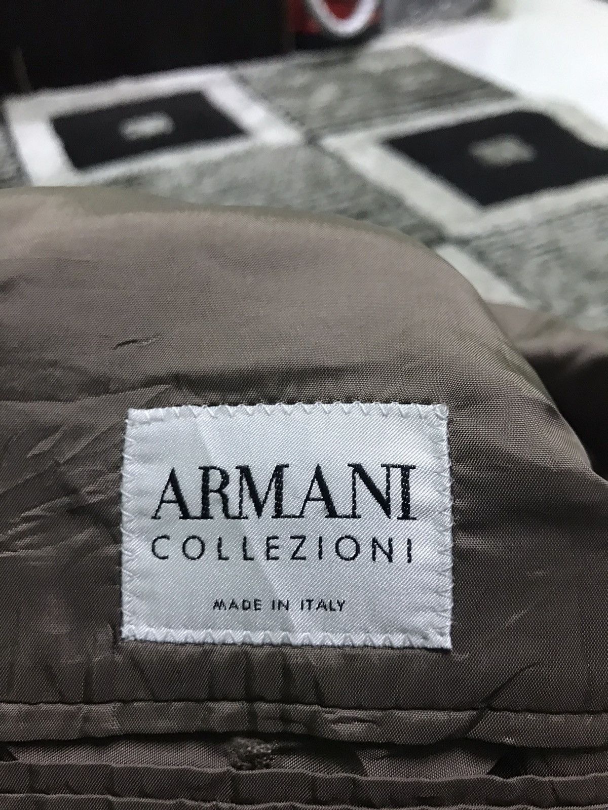 Designer Armani coat Size US M / EU 48-50 / 2 - 4 Thumbnail