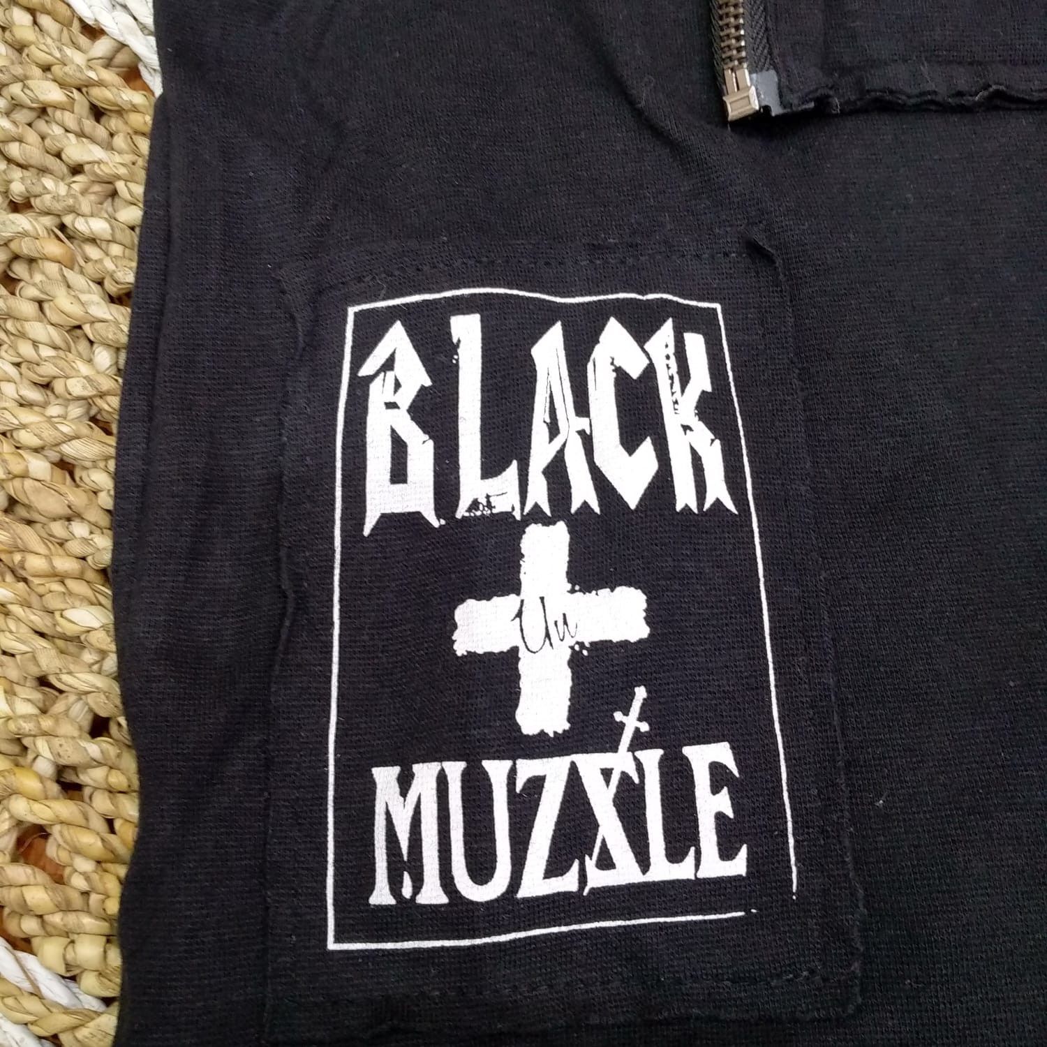 Japanese Brand Japanese bondage cross studed black hooded vest Size US M / EU 48-50 / 2 - 5 Thumbnail