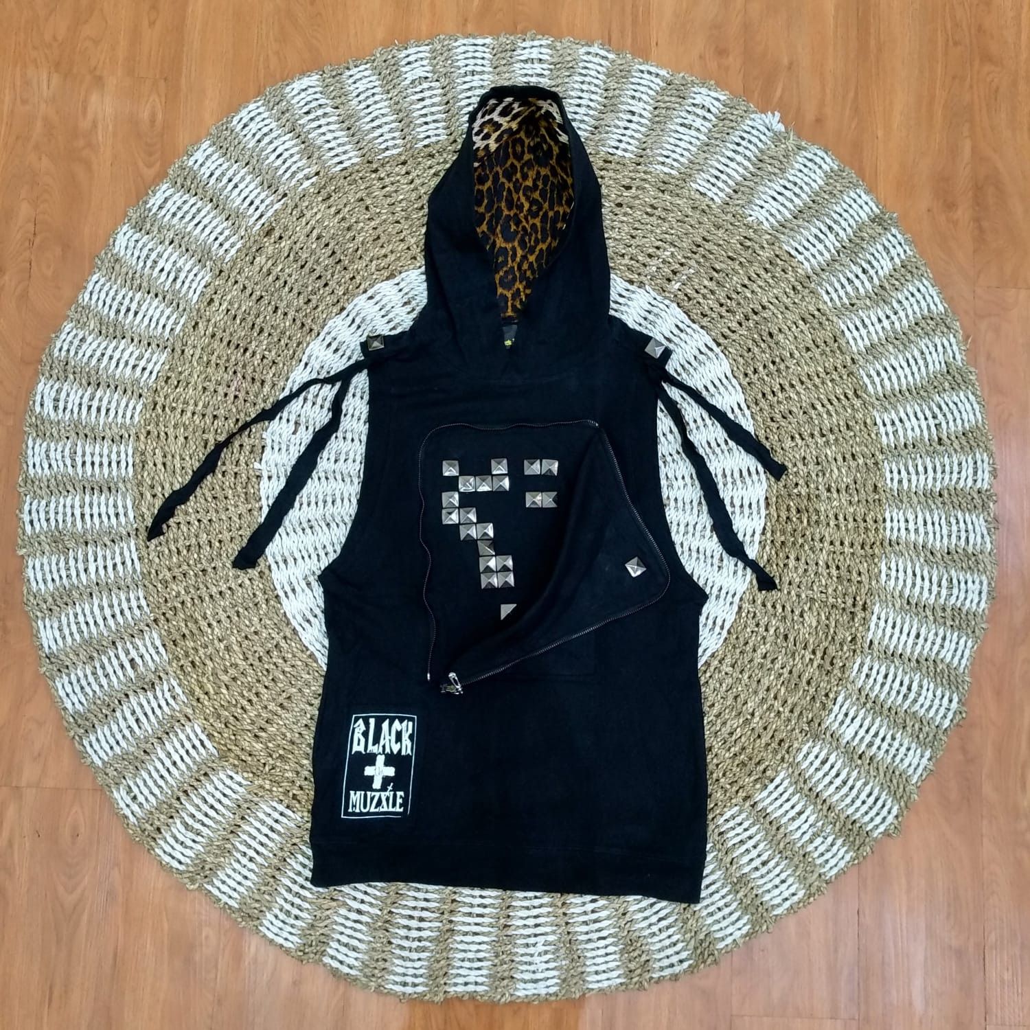 Japanese Brand Japanese bondage cross studed black hooded vest Size US M / EU 48-50 / 2 - 2 Thumbnail
