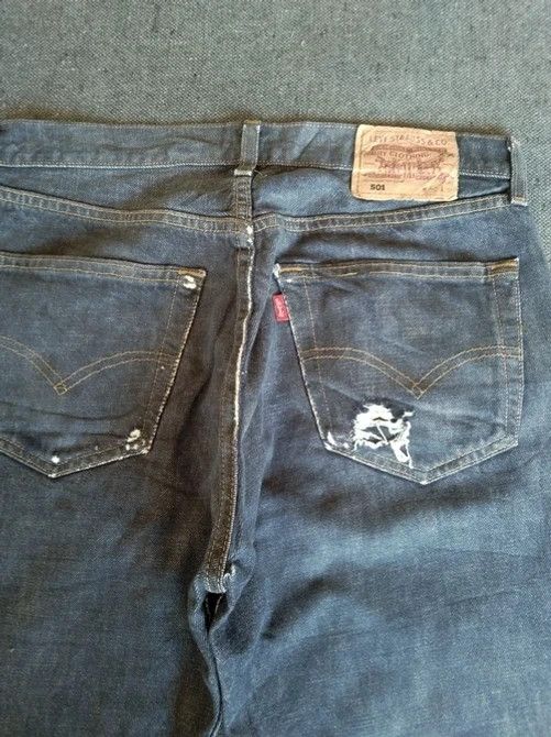 Levi's Vintage Levi's 501 Washed Blue Distressed Jeans 32x33 Size US 32 / EU 48 - 4 Thumbnail