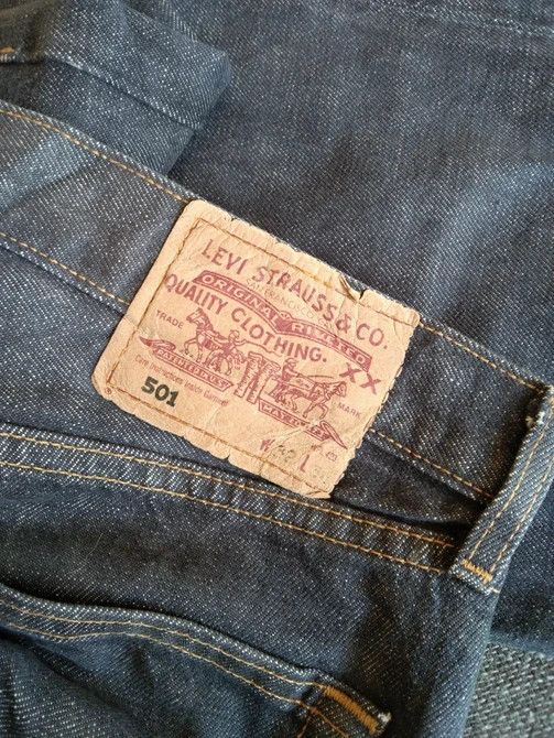 Levi's Vintage Levi's 501 Washed Blue Distressed Jeans 32x33 Size US 32 / EU 48 - 5 Thumbnail