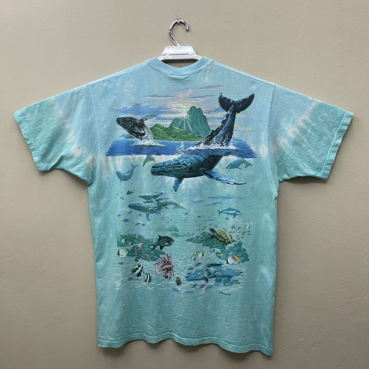 Liquid Blue Vintage 1996 Liquid Blue All Over Dolphin Ocean Print Shirt Size US XL / EU 56 / 4 - 2 Thumbnail