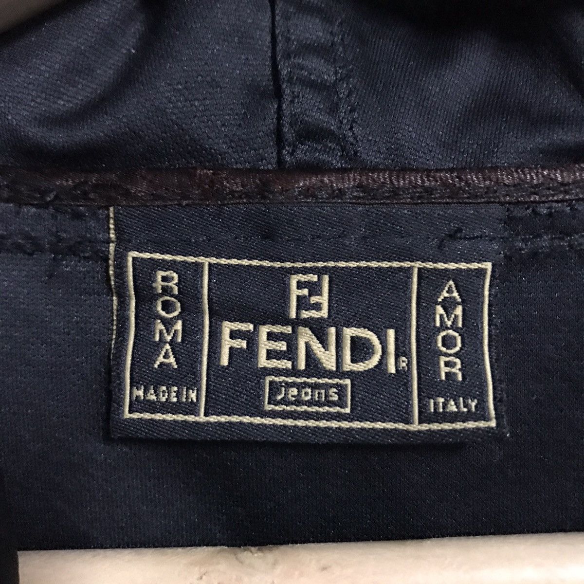 Fendi Vintage Fendi Hoodie Jacket Medium Size 90s Dope Luxury Size US M / EU 48-50 / 2 - 8 Thumbnail