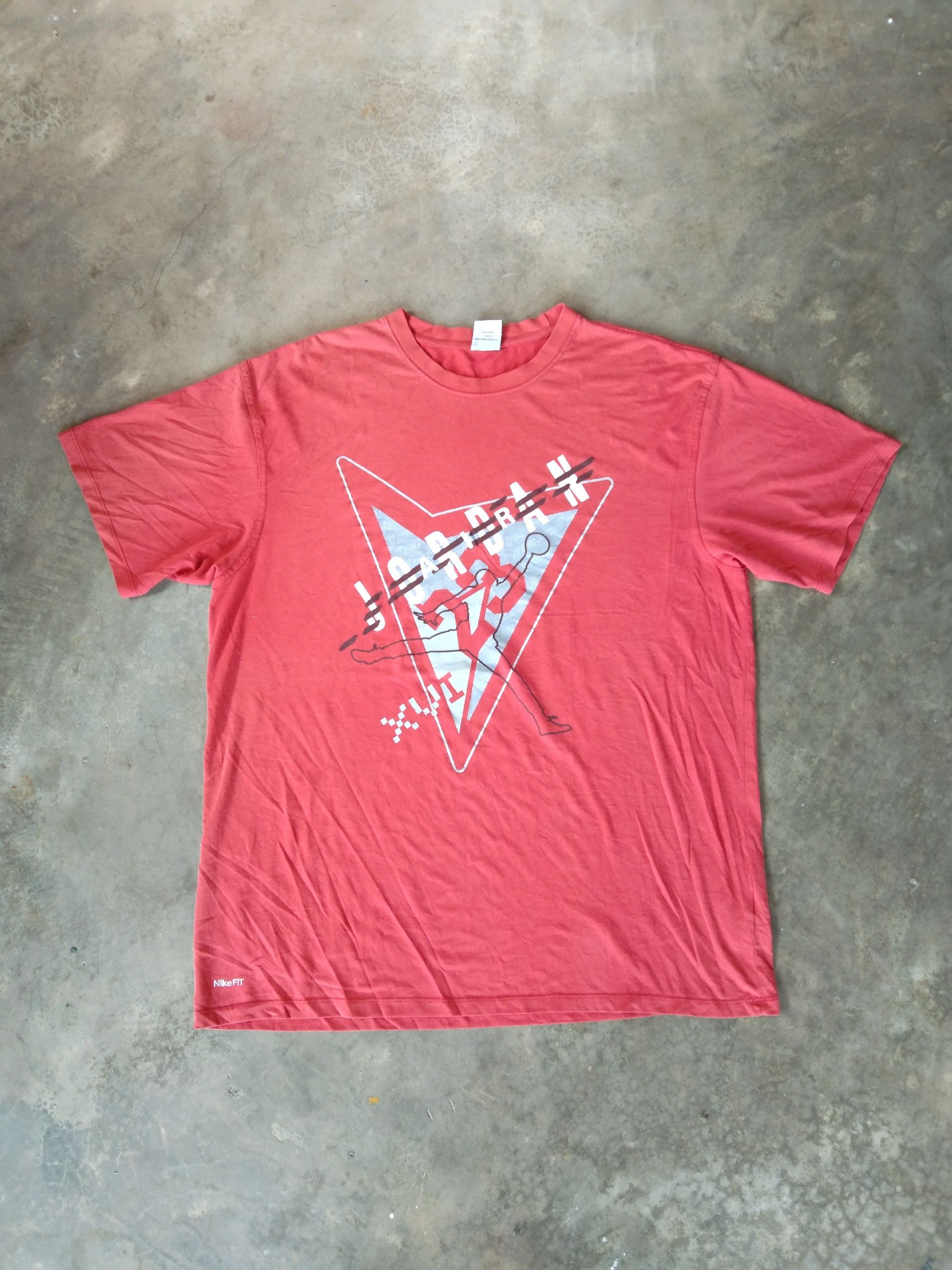 Jordan Brand × Nike × Vintage Y2k Air Jordan Tee Size US L / EU 52-54 / 3 - 1 Thumbnail