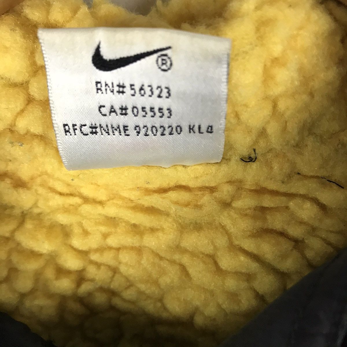 Nike Vintage Nike Sherpa Lined Hoodie Jacket Large Size 90s Dope Size US L / EU 52-54 / 3 - 6 Thumbnail