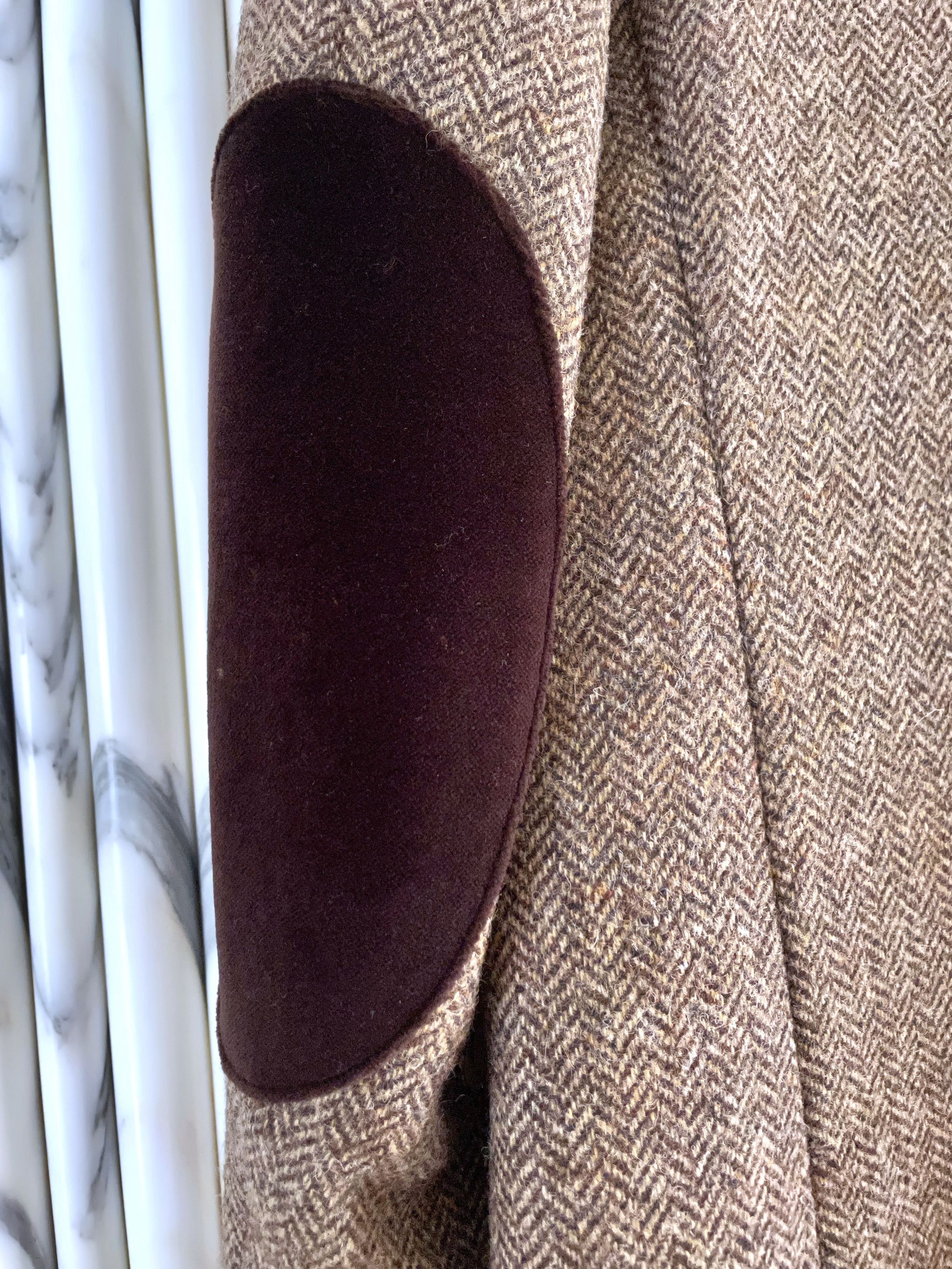 Thomas Pink VELVET COLLAR HERRINGBONE TWEED CHESTERFIELD COAT Size US L / EU 52-54 / 3 - 6 Thumbnail