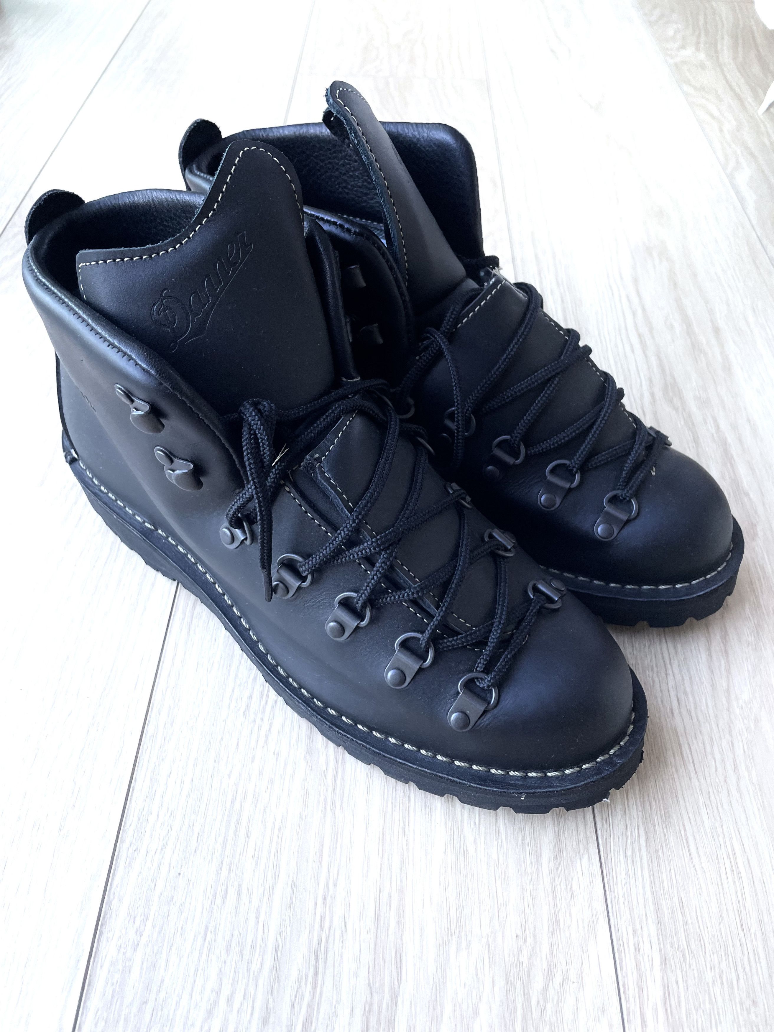 Danner NEW STUMPTOWN MOUNTAIN LIGHT II GTX LEATHER HIKING BOOTS Size US 11 / EU 44 - 4 Thumbnail