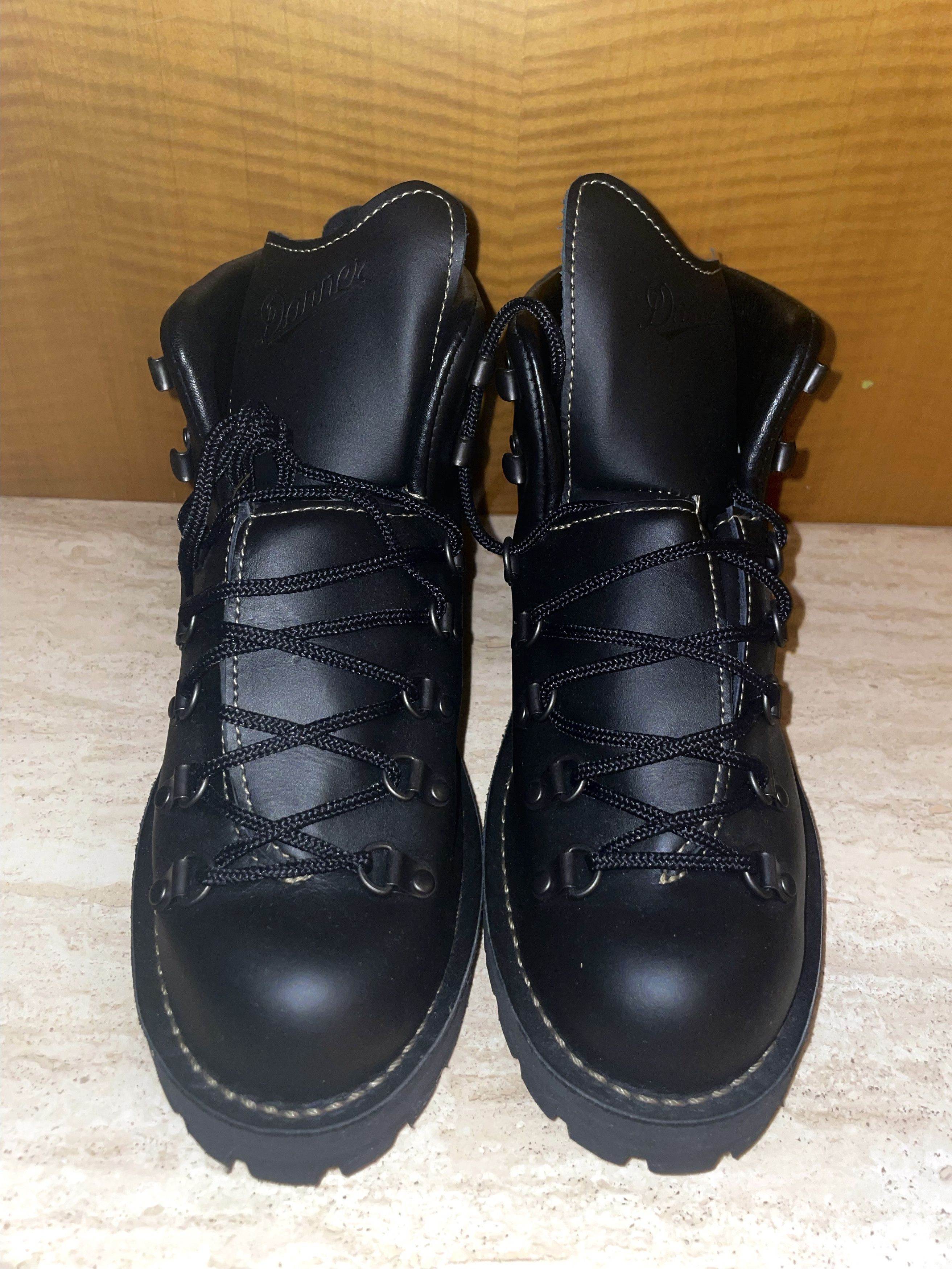 Danner NEW STUMPTOWN MOUNTAIN LIGHT II GTX LEATHER HIKING BOOTS Size US 11 / EU 44 - 10 Thumbnail
