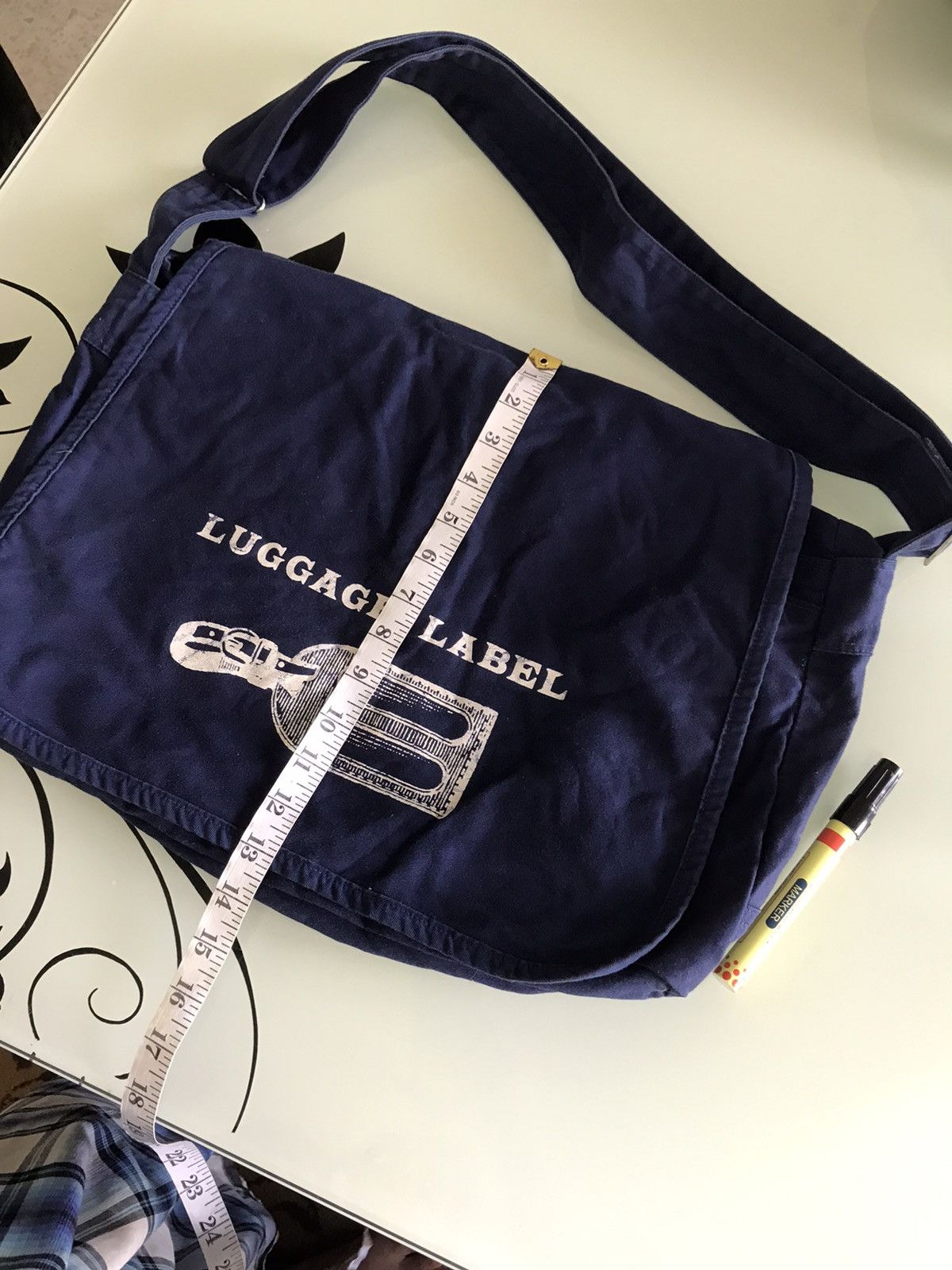 Japanese Brand Vintage Luggage Label by K.Yamaguchi Sample Sling Bag Size ONE SIZE - 17 Thumbnail