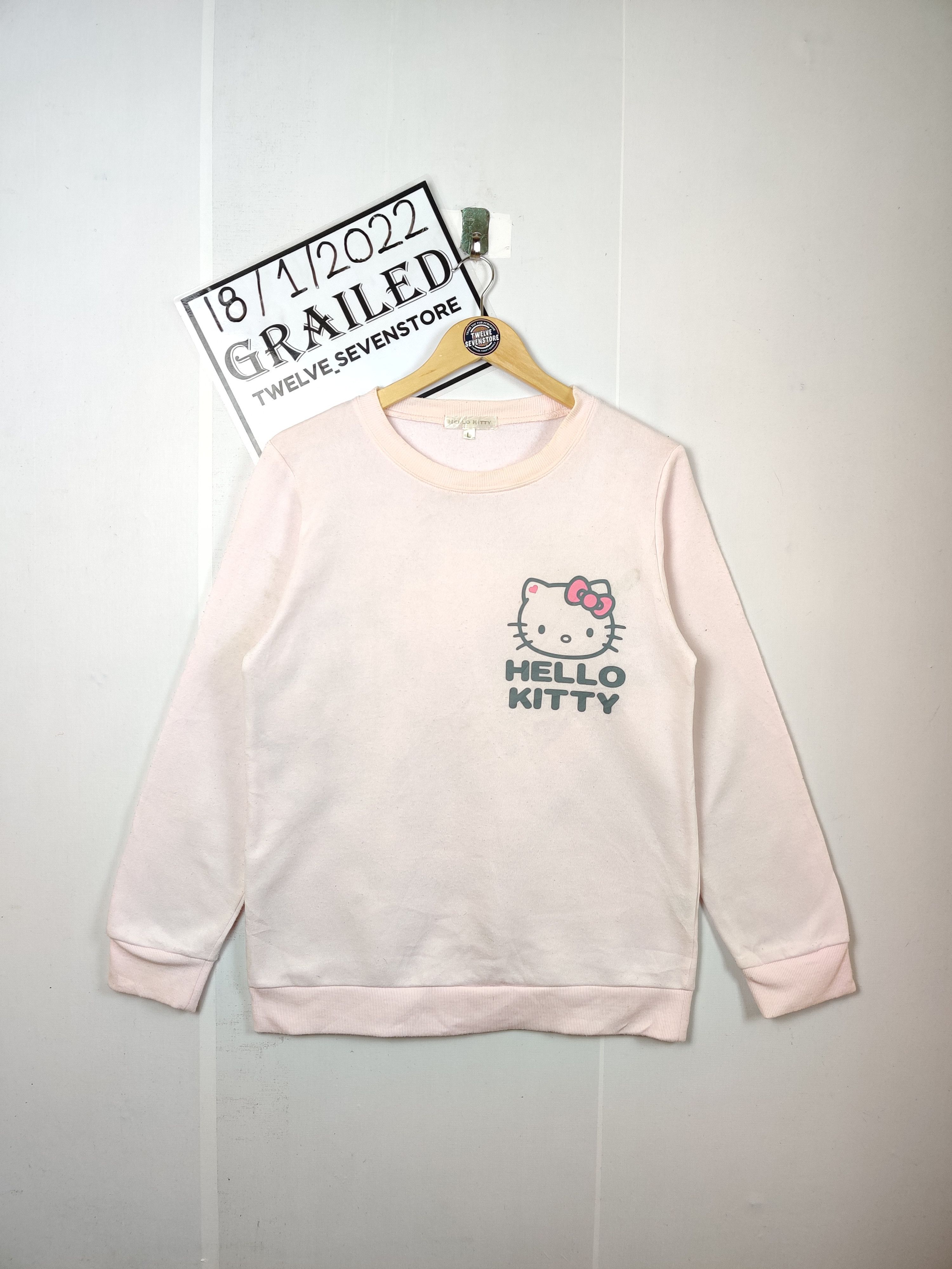 Anime Vintage Hello Kitty Big Logo Crewneck Sweatshirt Size US L / EU 52-54 / 3 - 1 Thumbnail