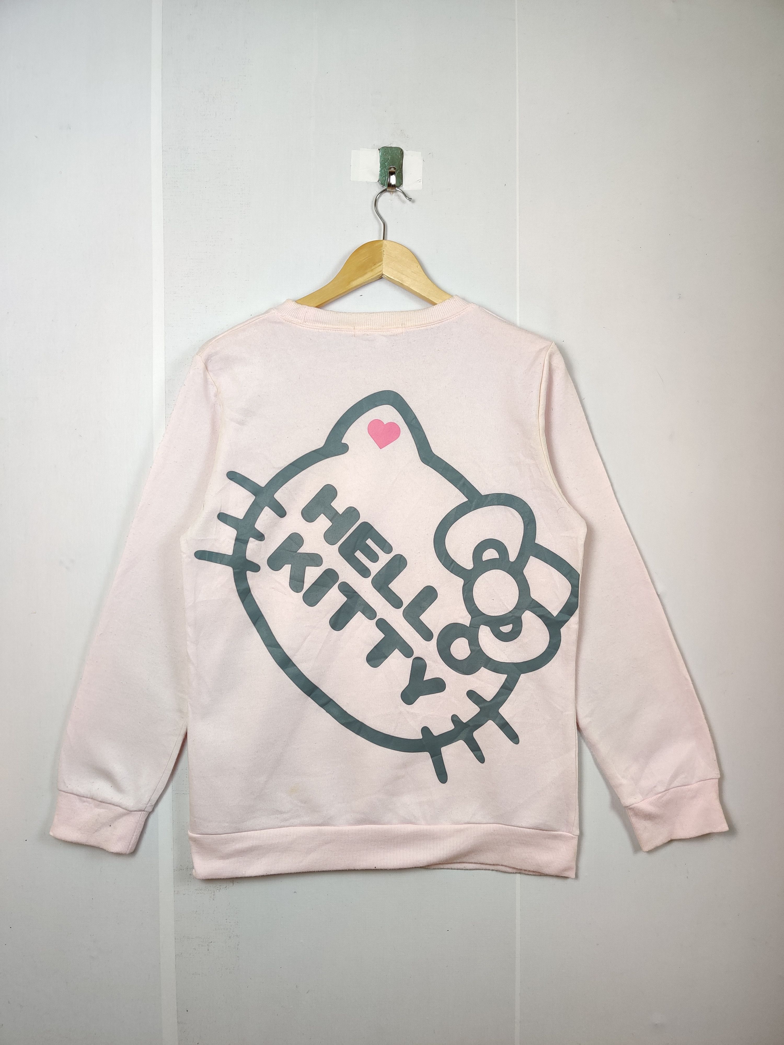 Anime Vintage Hello Kitty Big Logo Crewneck Sweatshirt Size US L / EU 52-54 / 3 - 9 Thumbnail