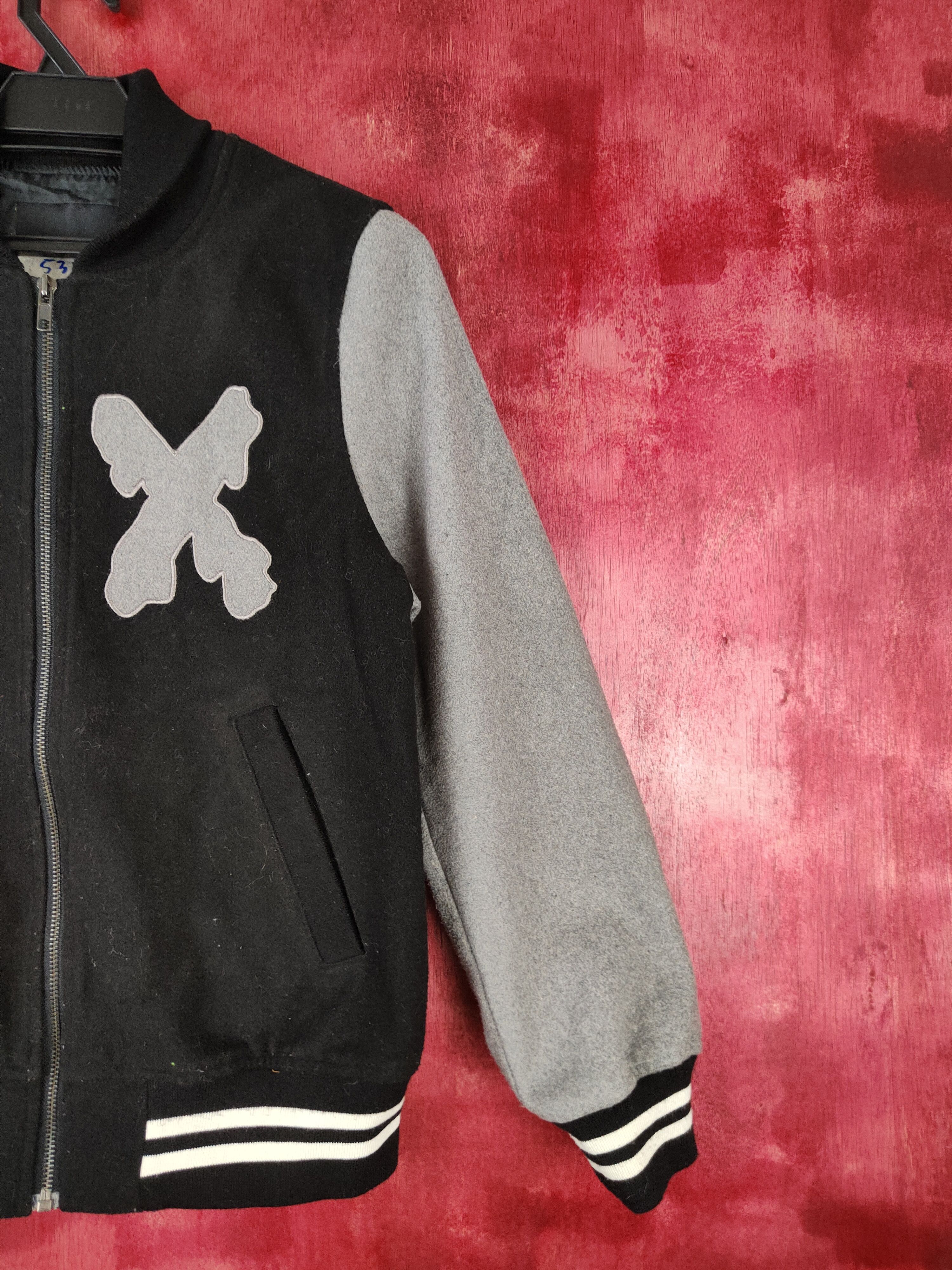 Japanese Brand World Wide Love! Gray Black varsity Sweater #5327 Size M / US 6-8 / IT 42-44 - 6 Thumbnail