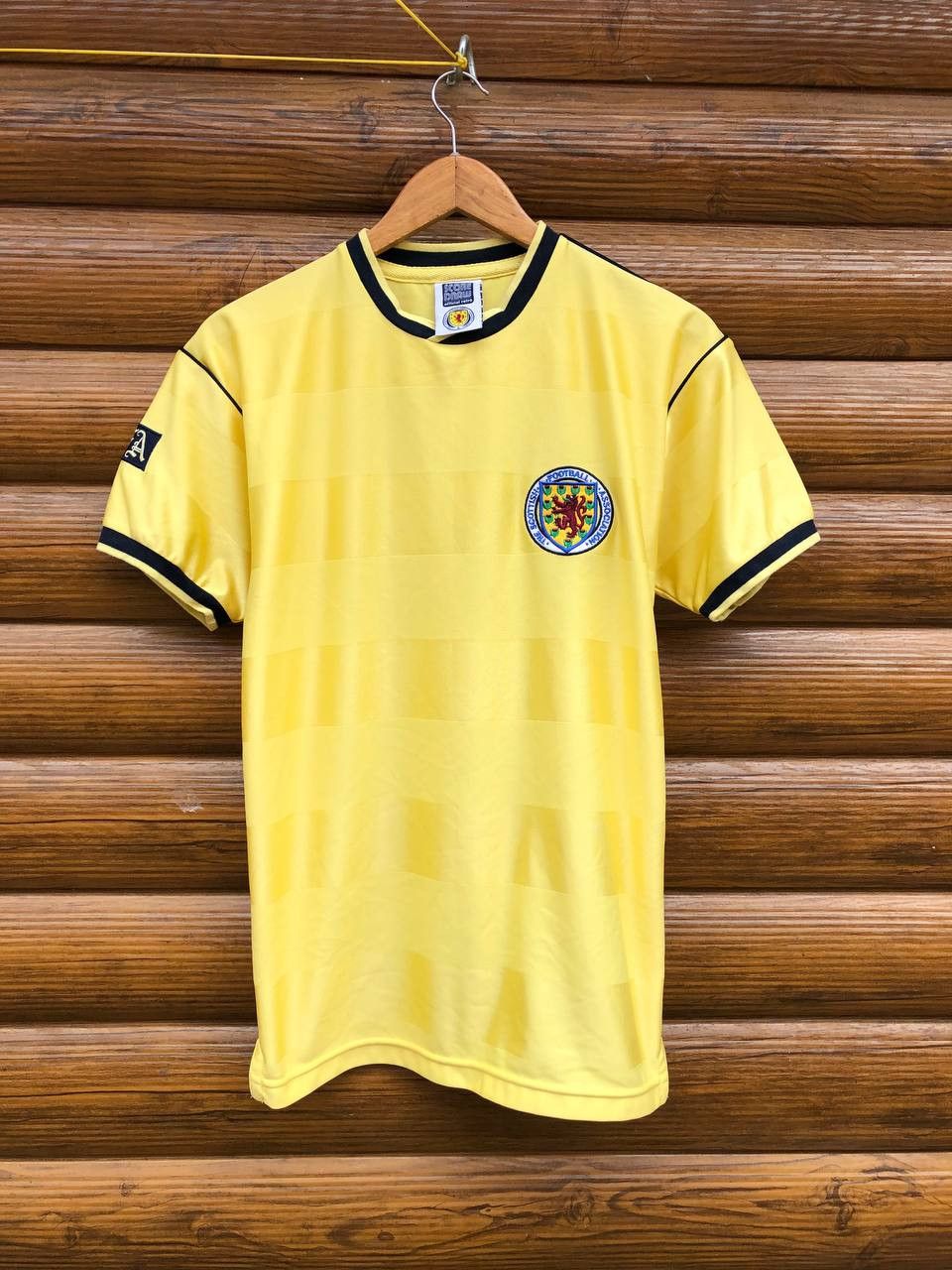 Vintage Score Draw Retro Scotland Vintage football soccer jersey Size US S / EU 44-46 / 1 - 1 Thumbnail