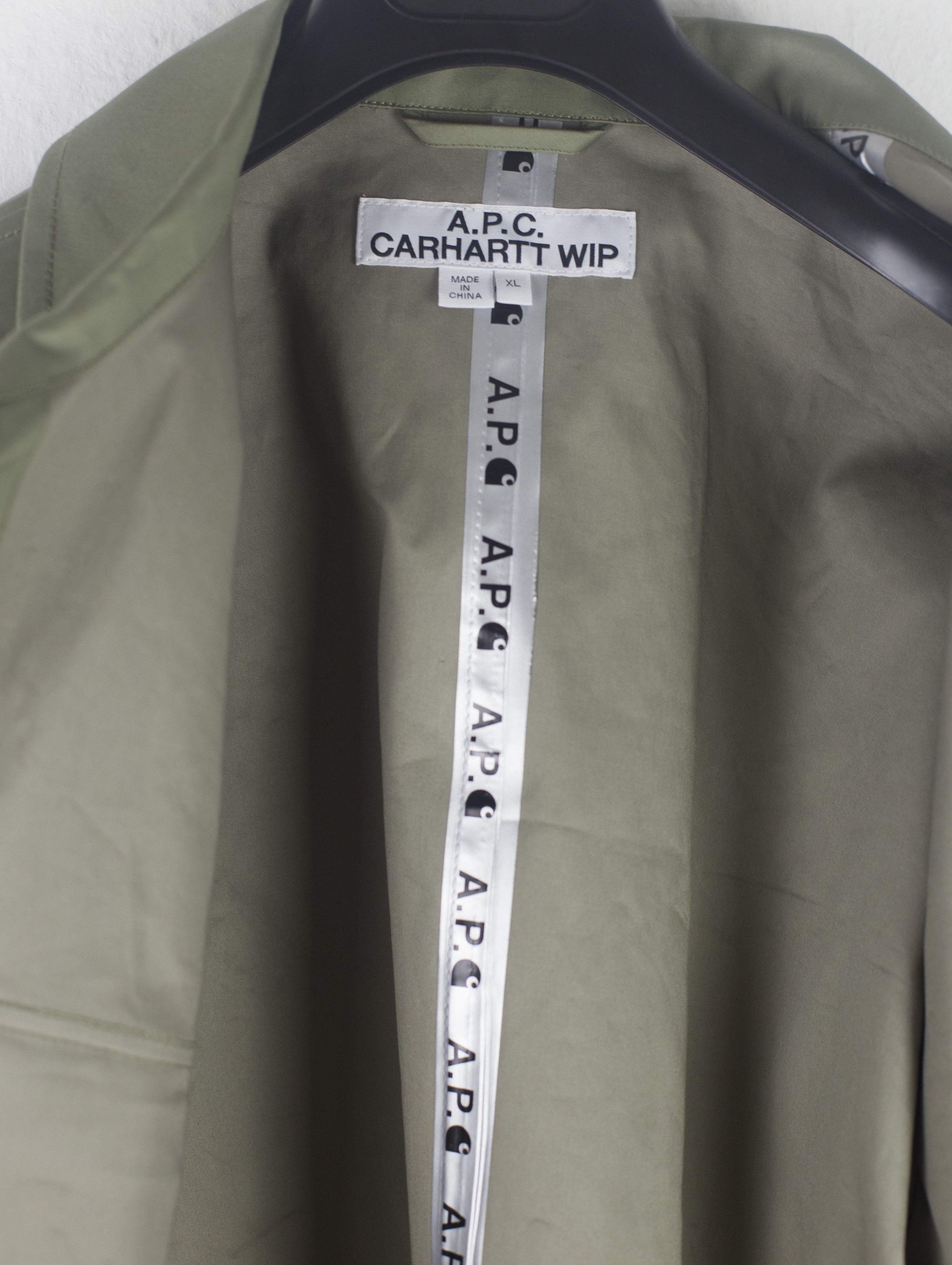A.P.C. × Carhartt Wip NWT A.P.C. x Carhartt WIP Veste Mishiguene Kaki Size XL Size US XL / EU 56 / 4 - 6 Thumbnail