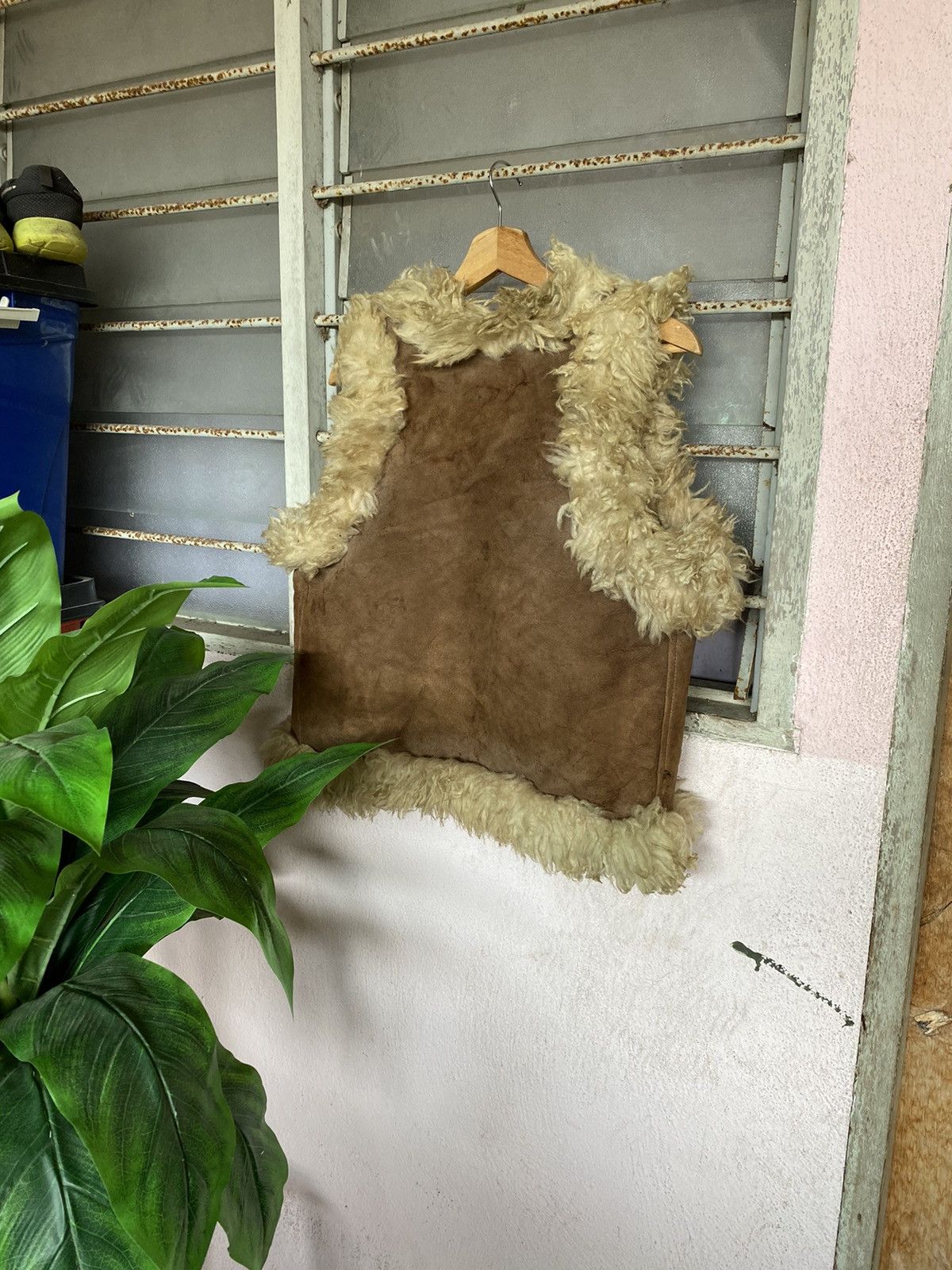Leather ⚡️Rare⚡️ GL. Bowron & Co. Ltd Wool-N-Suede Fur Coat Vest Size US M / EU 48-50 / 2 - 2 Thumbnail