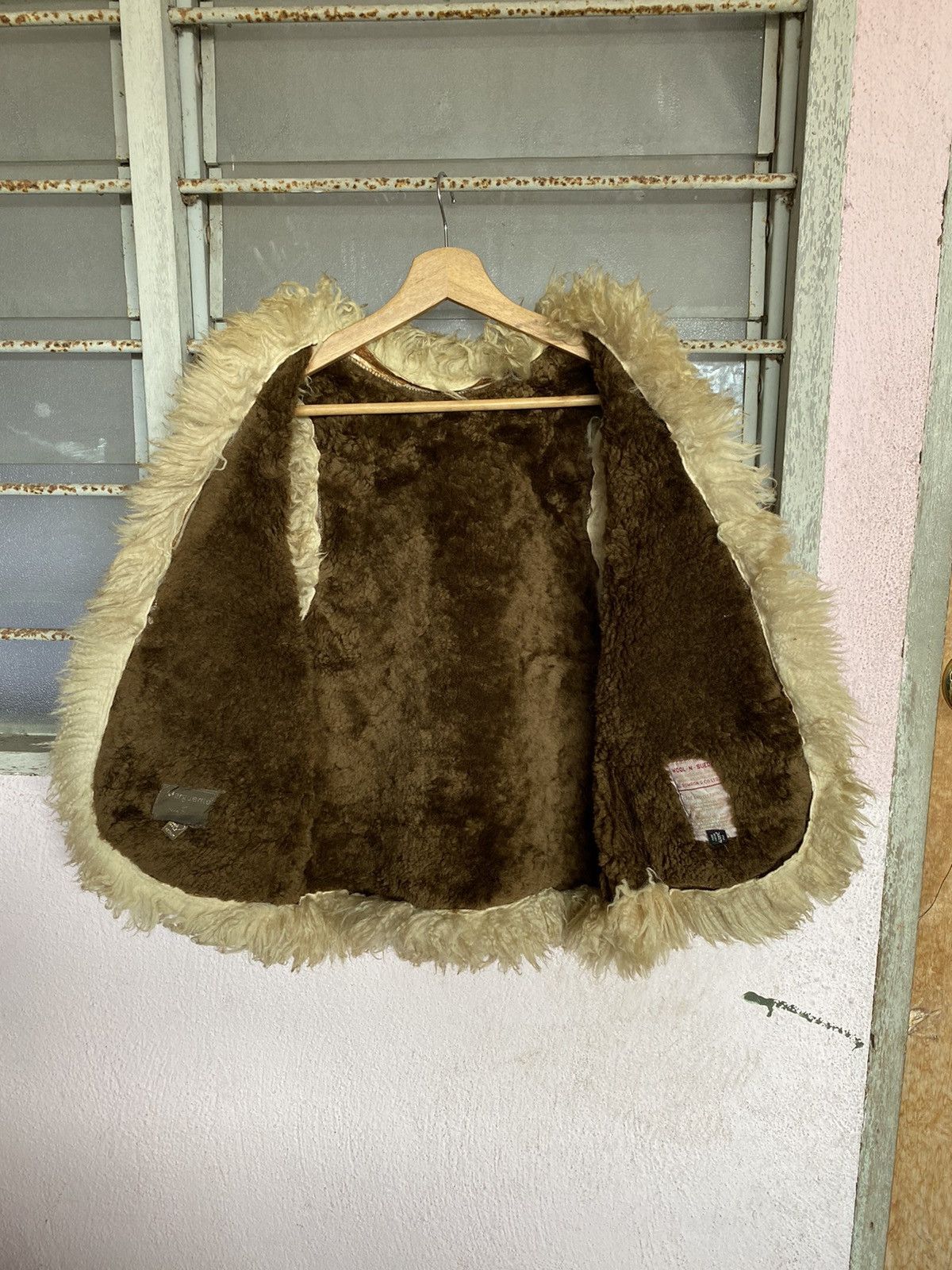 Leather ⚡️Rare⚡️ GL. Bowron & Co. Ltd Wool-N-Suede Fur Coat Vest Size US M / EU 48-50 / 2 - 6 Thumbnail