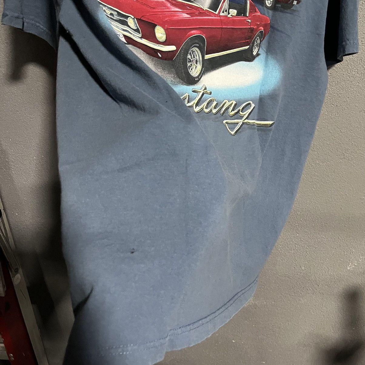Ford Vintage Early Generation of Ford Mustang Tshirt Size US L / EU 52-54 / 3 - 3 Thumbnail