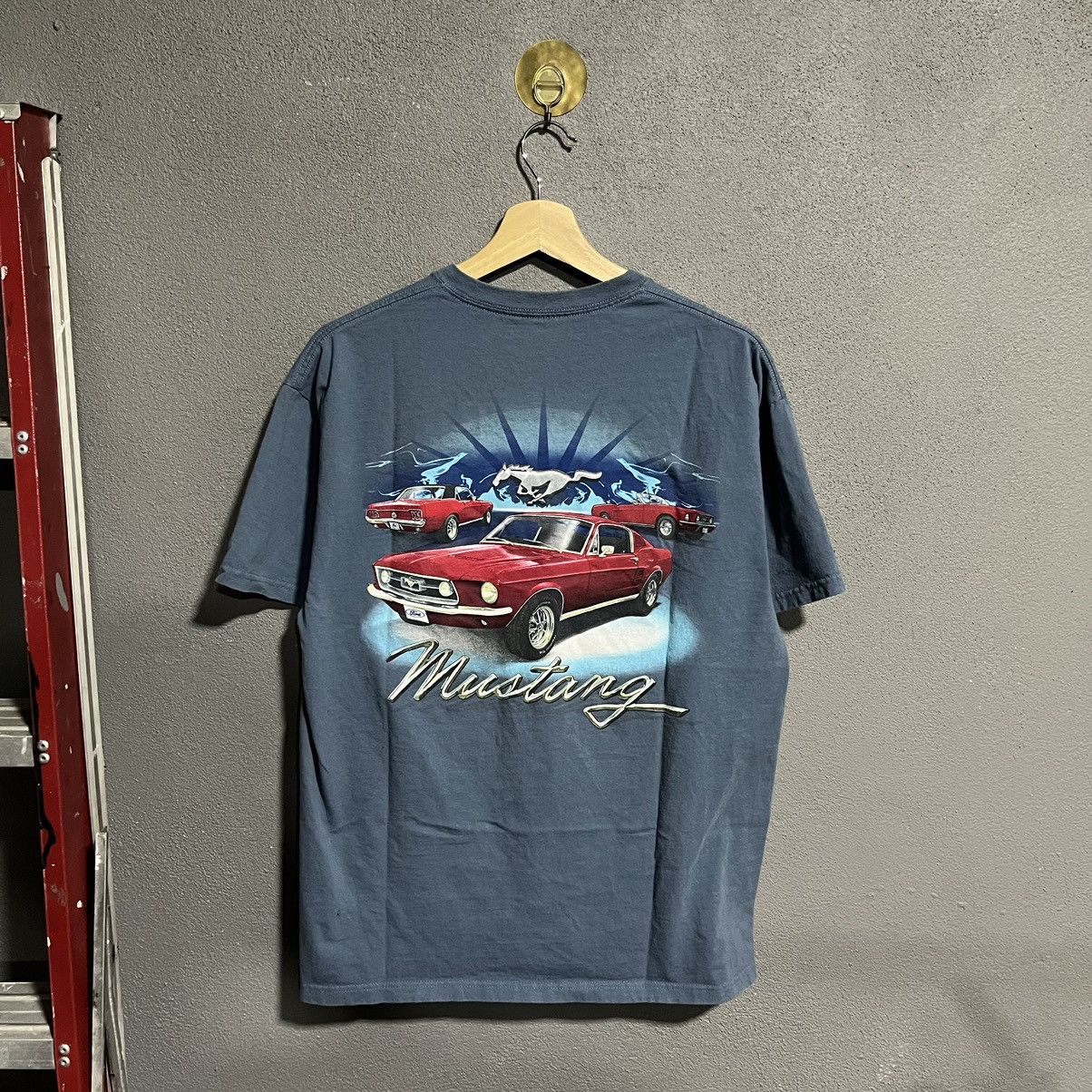 Vintage Early Generation of Ford Mustang Tshirt