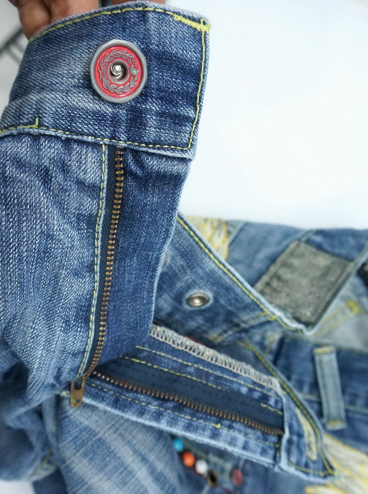 Japanese Brand 🔥 RED PEPPER Gold Label Classic Embroidered Flared Jeans Size US 34 / EU 50 - 20 Thumbnail
