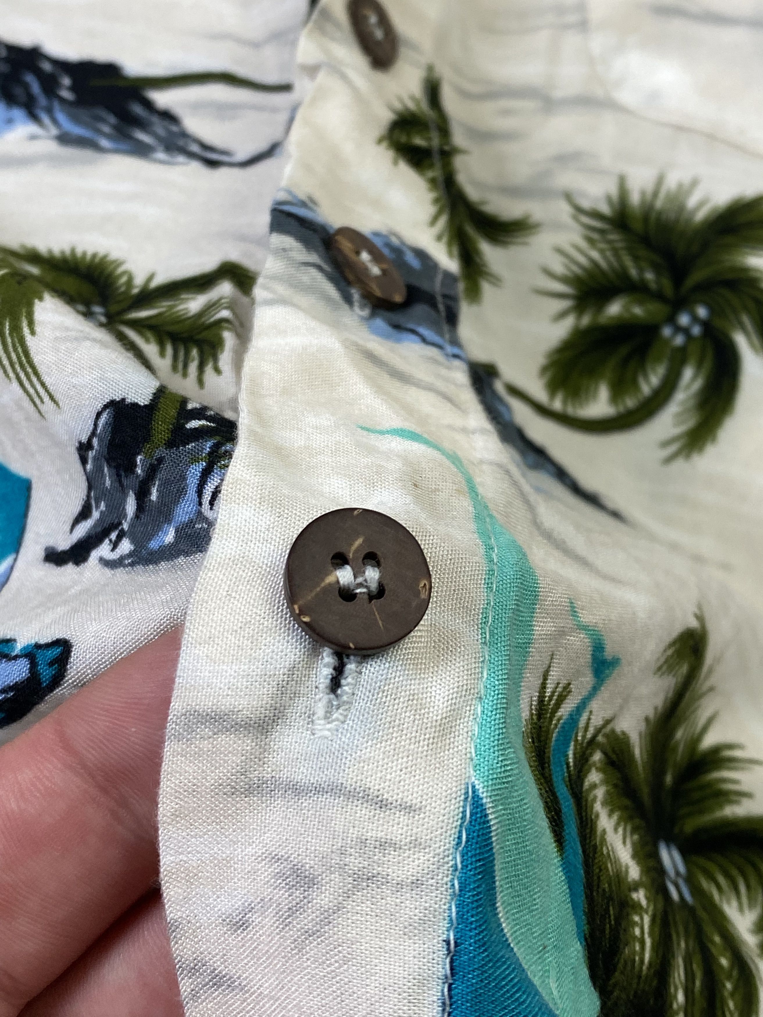 Quicksilver × Quiksilver 90s Vintage Quiksilver Hawaii Shirt Made in Australia Size US S / EU 44-46 / 1 - 6 Thumbnail