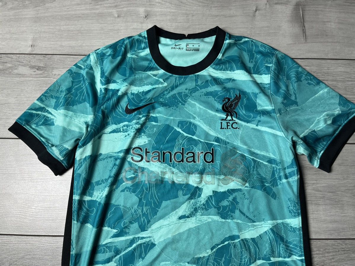 Nike Nike Liverpool jersey soccer size Medium Size US M / EU 48-50 / 2 - 3 Thumbnail