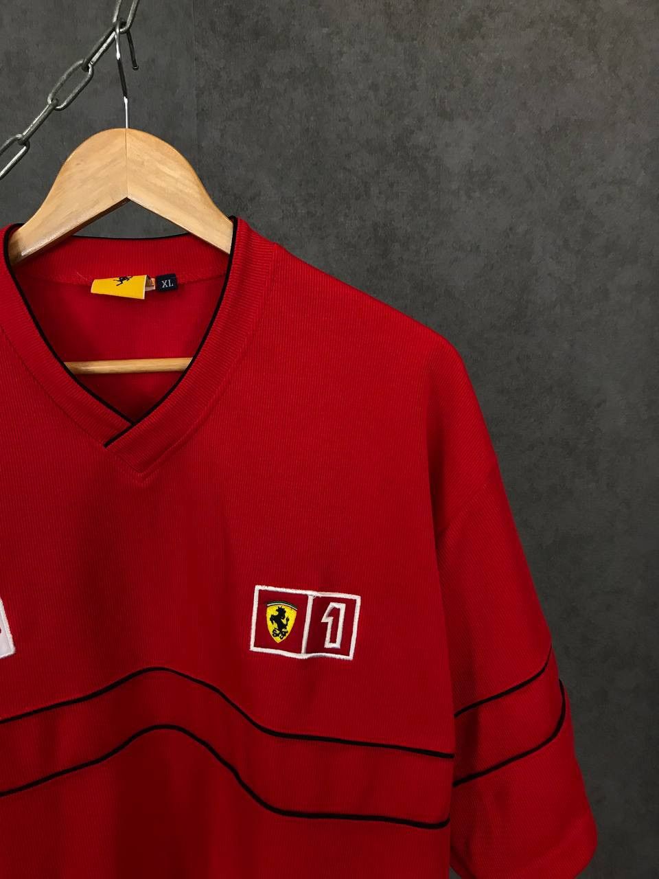 Vintage Ferrari 1996 formula Uno racing tee Size US XL / EU 56 / 4 - 2 Thumbnail
