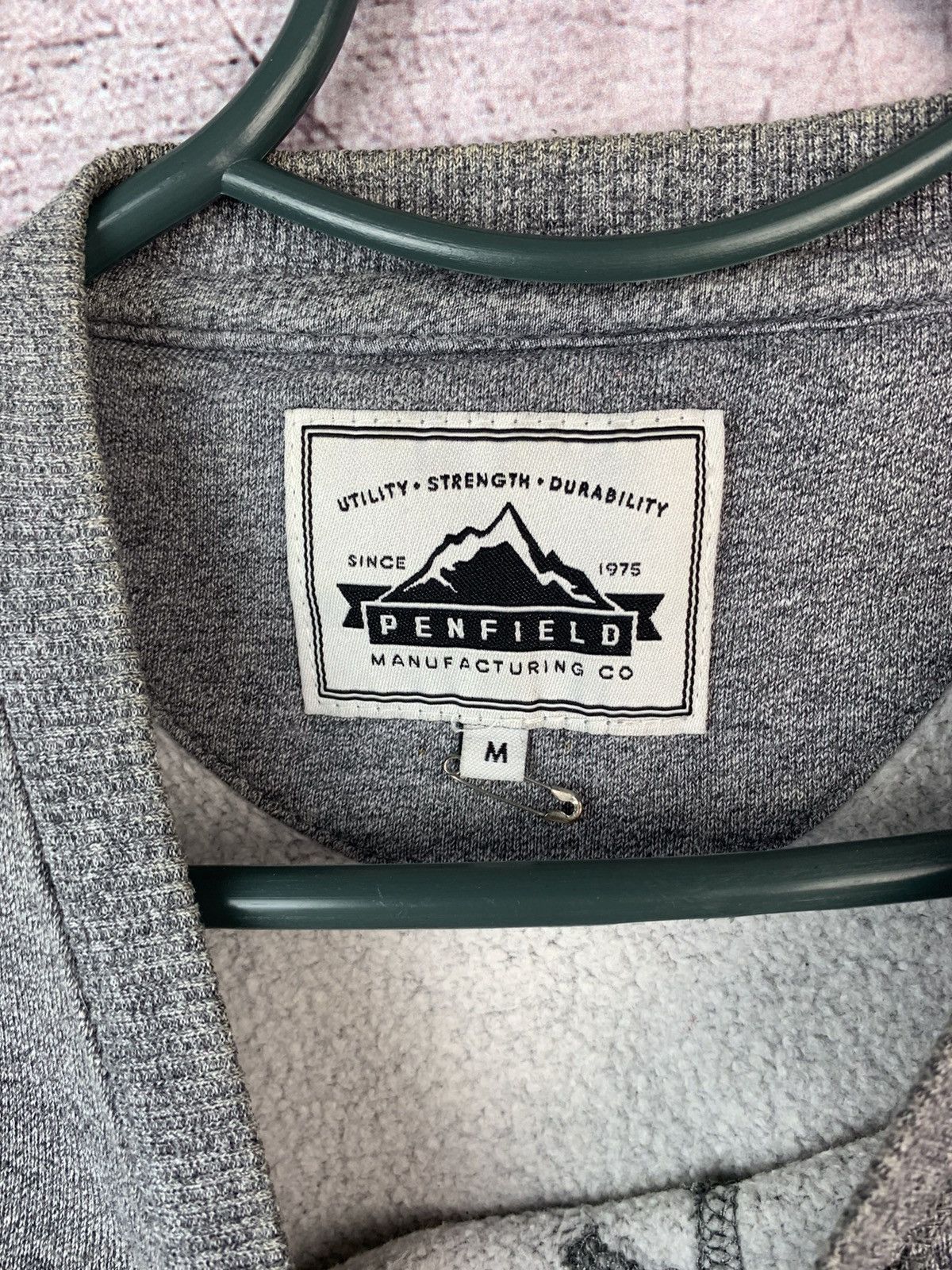 Penfield Penfield Mens Big Logo Sweatshirt Size US M / EU 48-50 / 2 - 7 Thumbnail