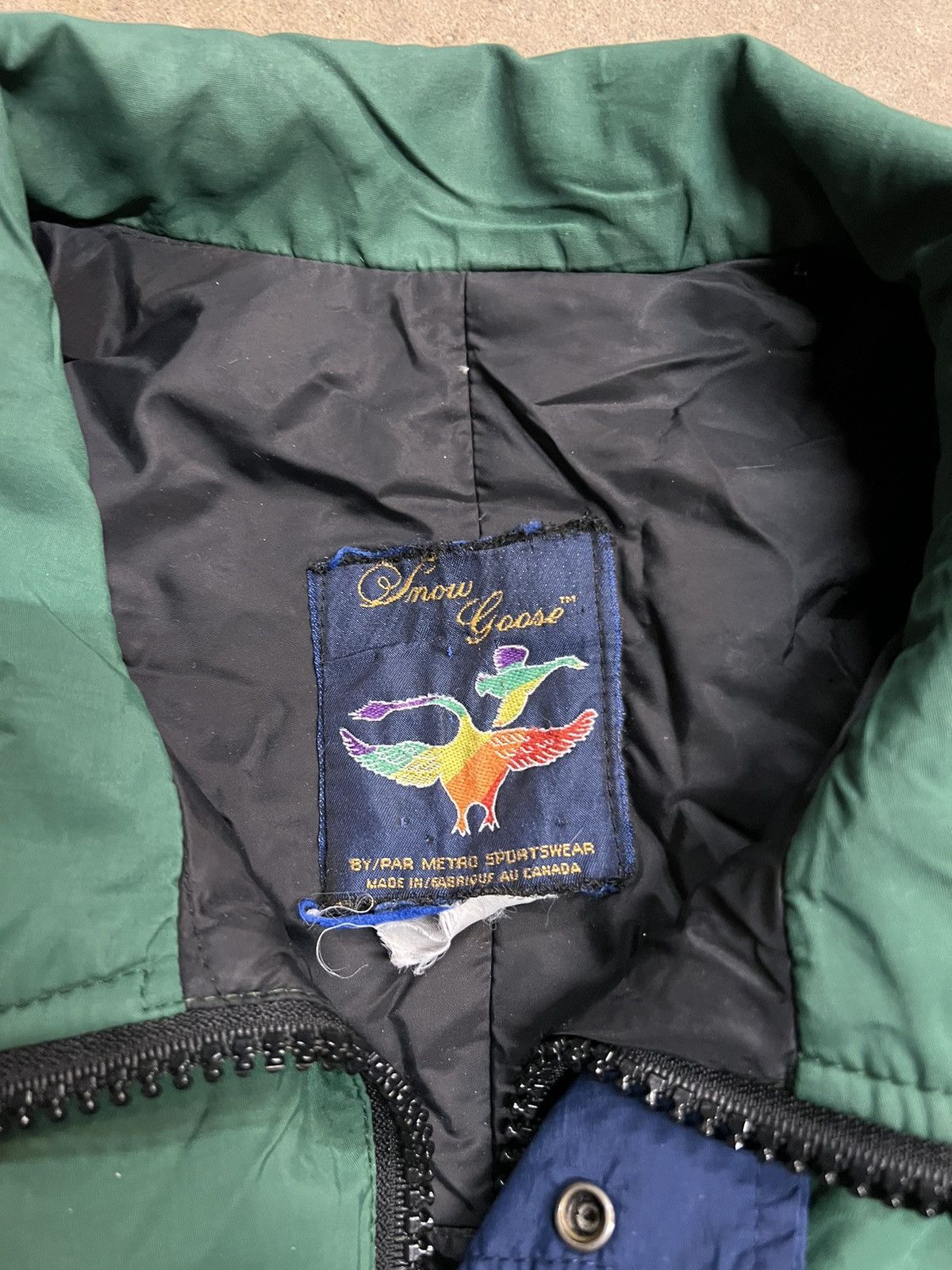 Canada Goose × Vintage Vintage 90's Snow Goose Canada Goose Parka Jacket Size US L / EU 52-54 / 3 - 3 Thumbnail