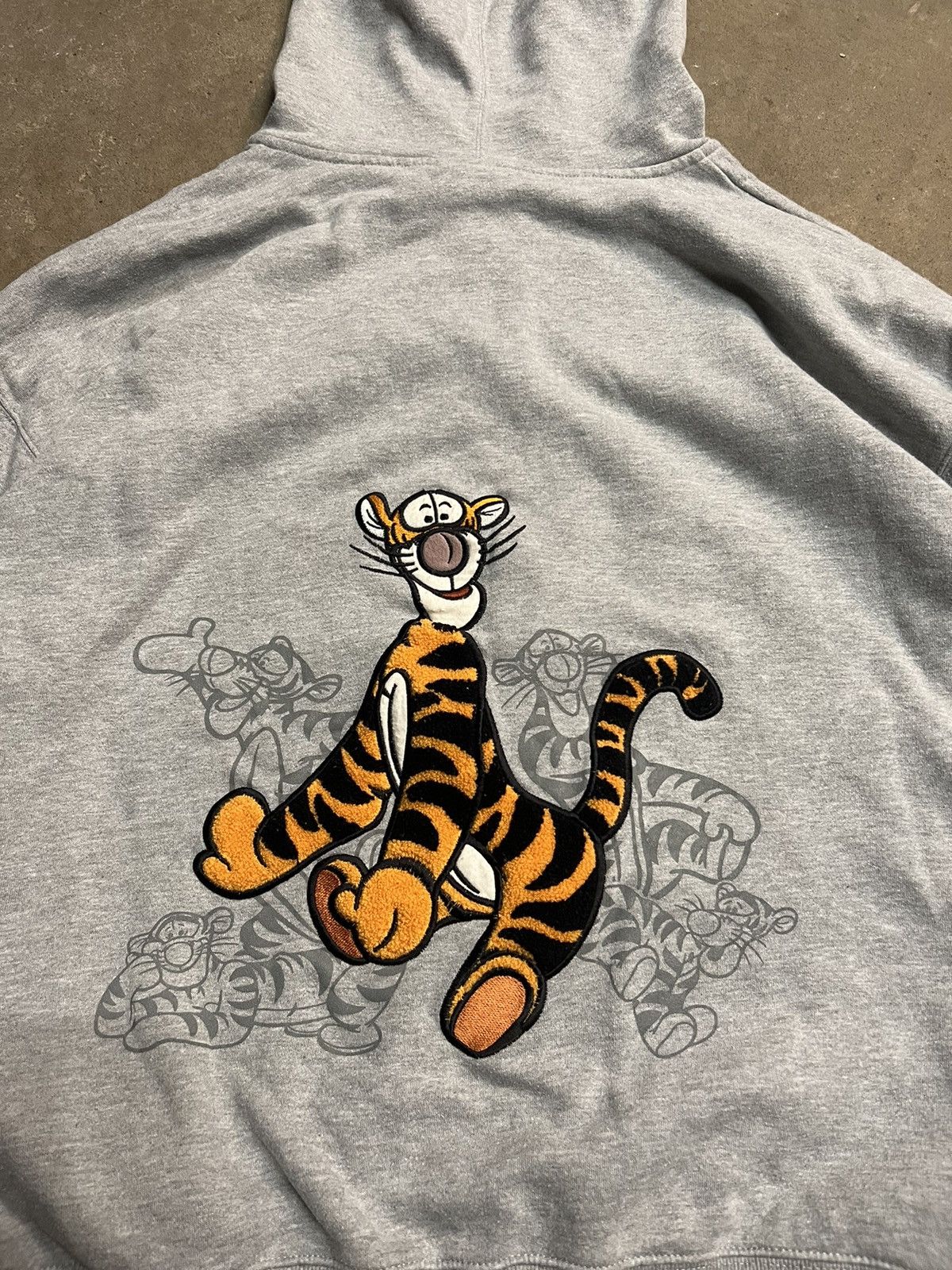 Disney × Vintage Vintage 90's Tigger by Disney Big Print Hoodie Size US XL / EU 56 / 4 - 6 Thumbnail