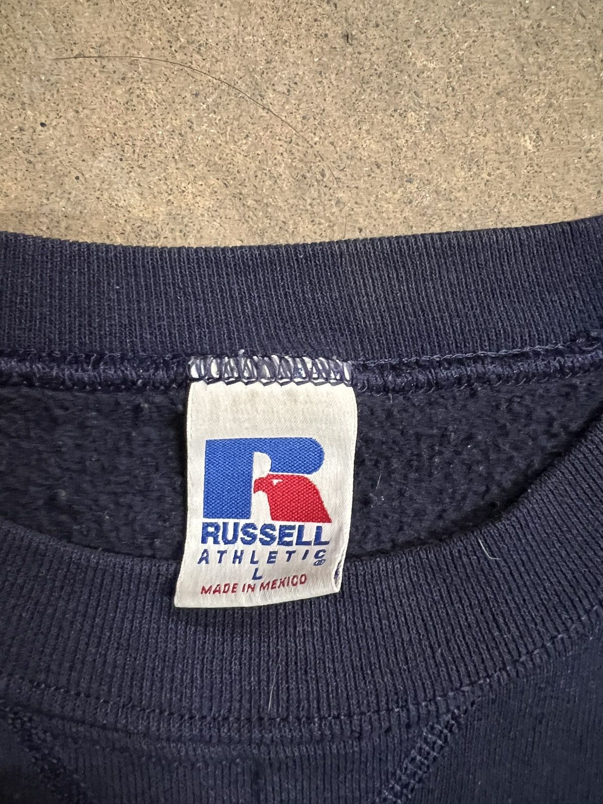 Russell Athletic × Vintage Vintage 90's Russell Athletics Falcons Football Sweatshirt Size US L / EU 52-54 / 3 - 4 Thumbnail