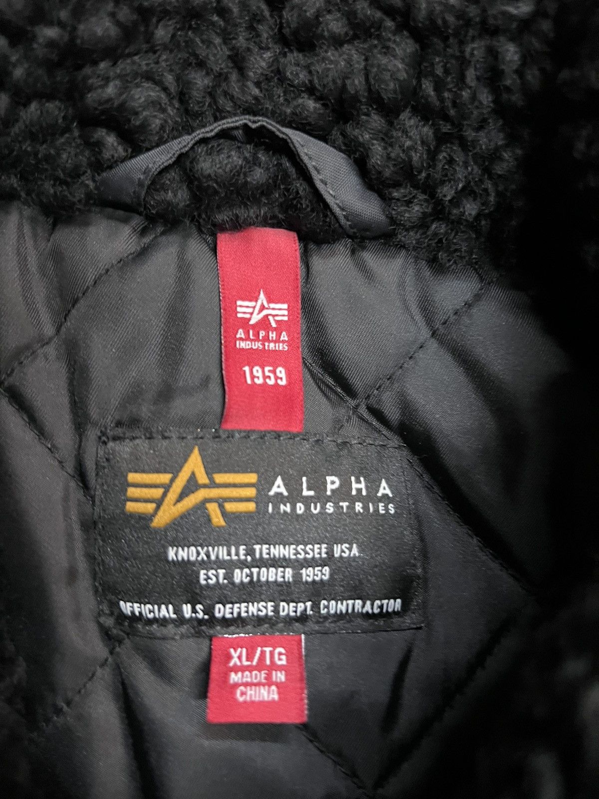 Alpha Industries × Vintage Vintage Alpha Industries B-15 Fur Parka Jacket Size US XL / EU 56 / 4 - 5 Thumbnail