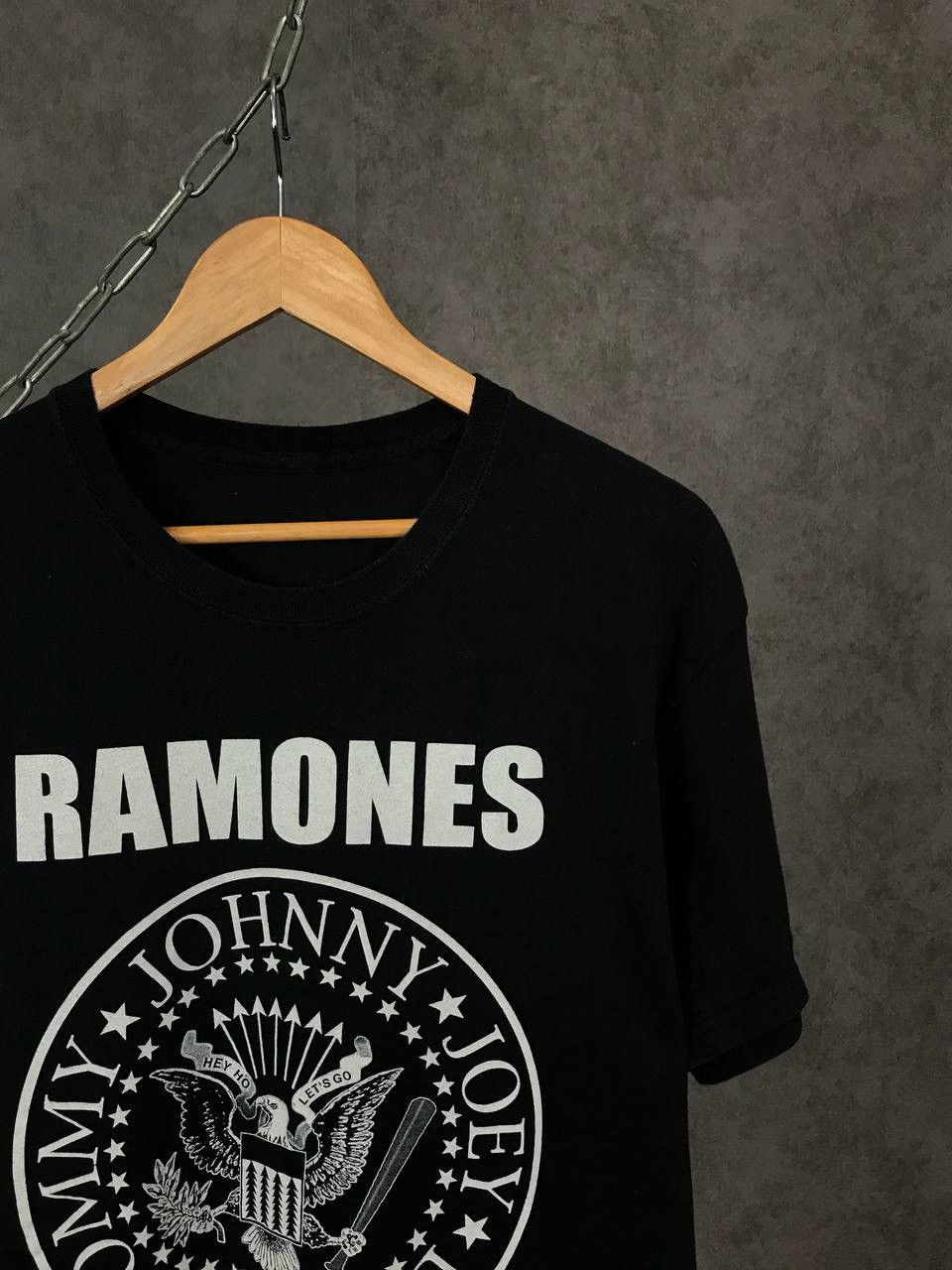 Band Tees Ramones rock band tee Size US L / EU 52-54 / 3 - 2 Thumbnail