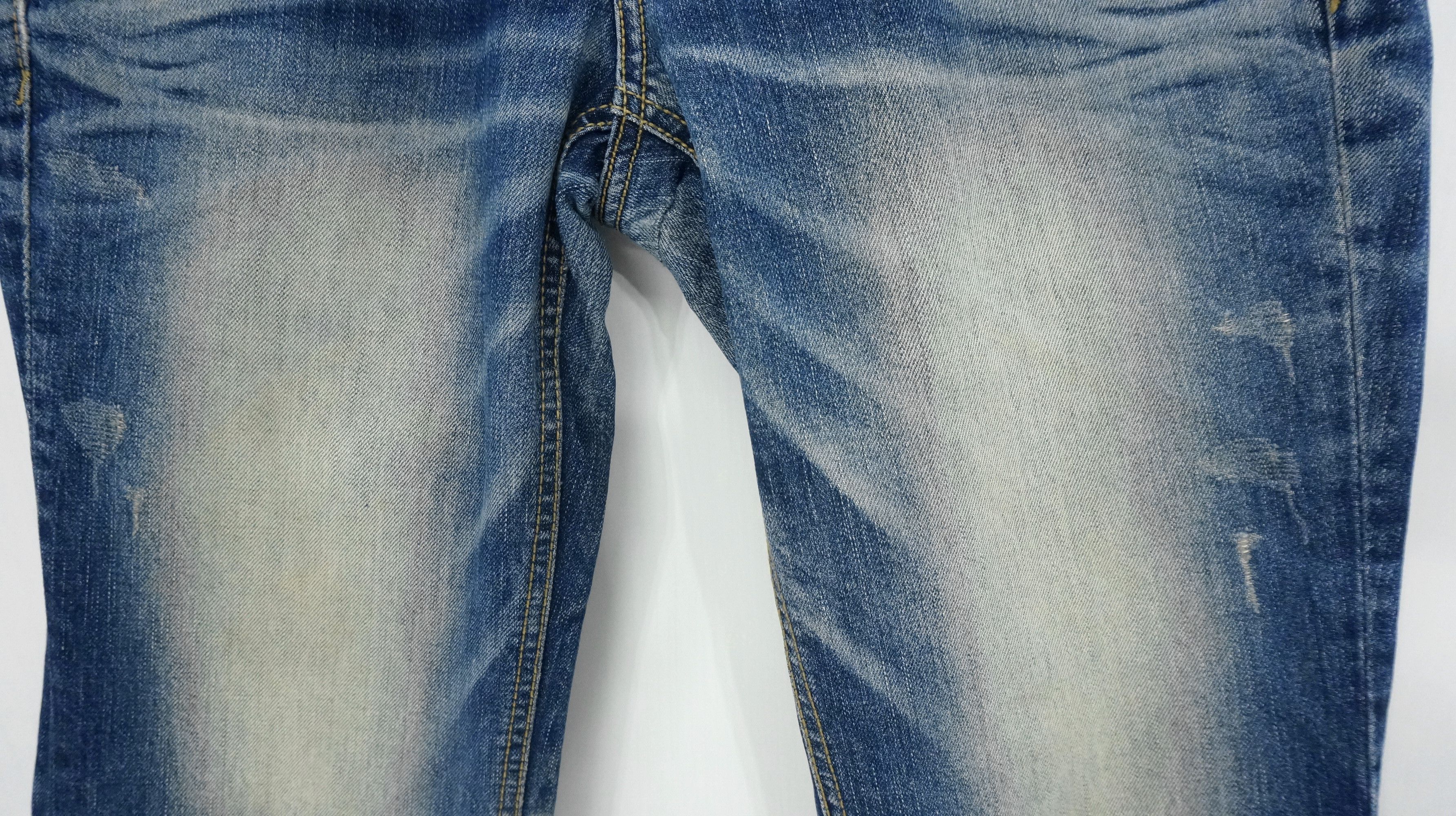 Japanese Brand RARE 🔥 YOSHITOMO NARA LOLITA Bunny Vintage Jeans Size US 29 - 10 Thumbnail