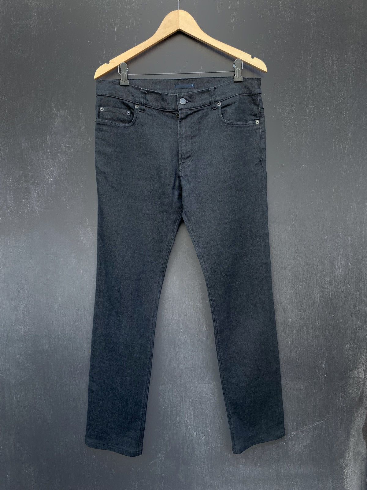 Prada Prada tight fit pants size 33 made in italy Size US 33 - 1 Thumbnail