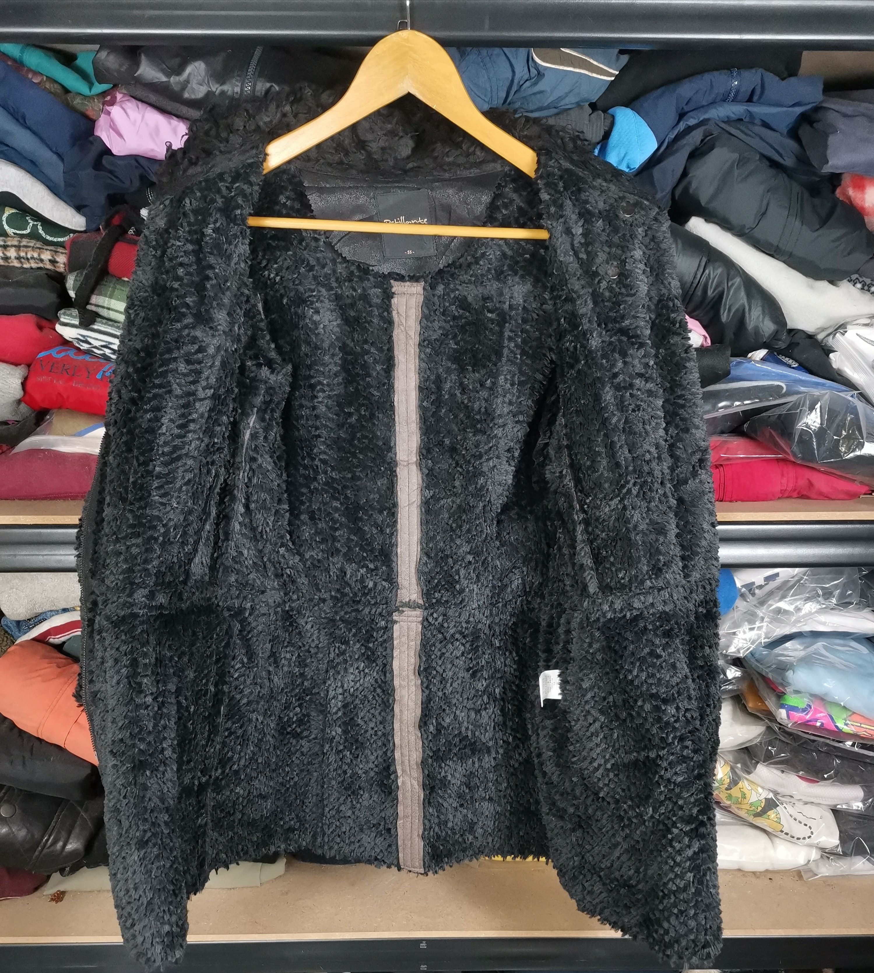 Japanese Brand × Vintage Japanese Brand Petillante Closet Fur Collar Long Jacket Size XS / US 0-2 / IT 36-38 - 2 Thumbnail