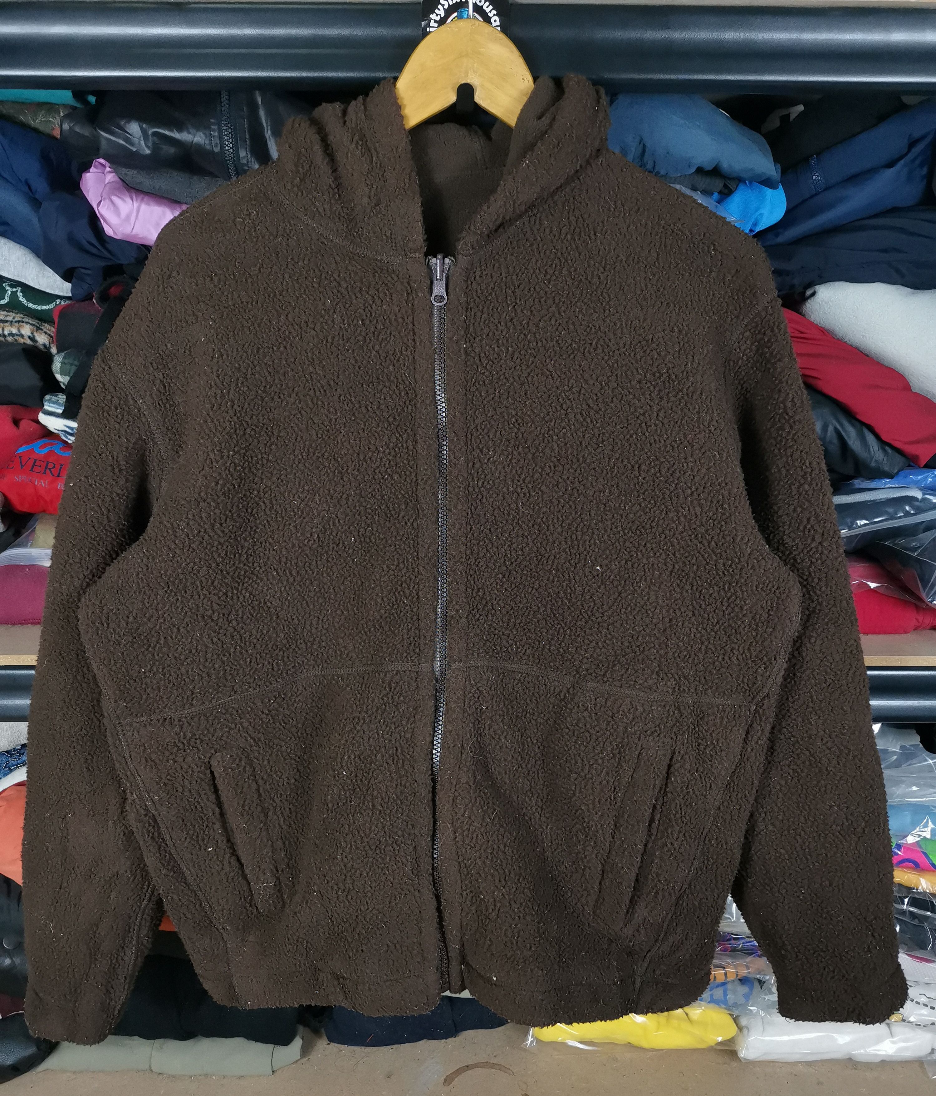 image of Archival Clothing x Uniqlo Vintage 90's Uniqlo Sherpa Reversible Hoodie Hype Color in Brown (Size M