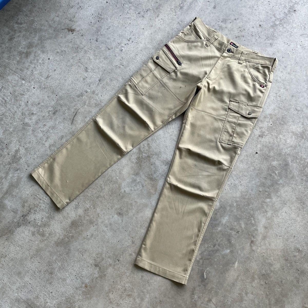 Japanese Brand Japanese Brand Dirty Multipocket Cargo Pants Workwear Size US 32 / EU 48 - 2 Thumbnail