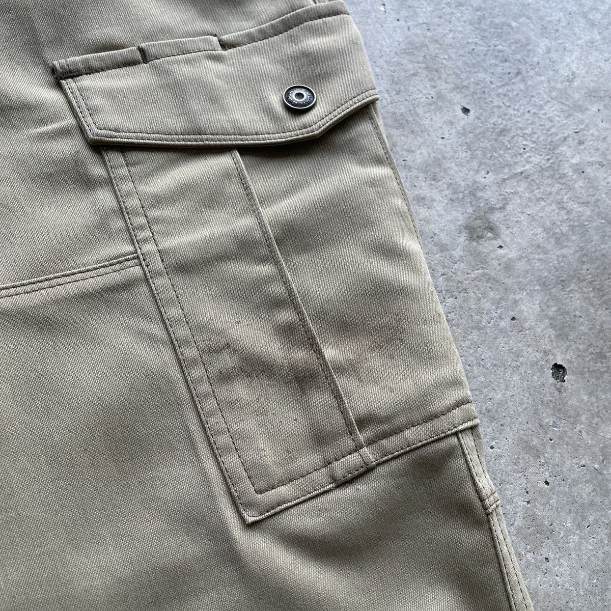 Japanese Brand Japanese Brand Dirty Multipocket Cargo Pants Workwear Size US 32 / EU 48 - 7 Thumbnail