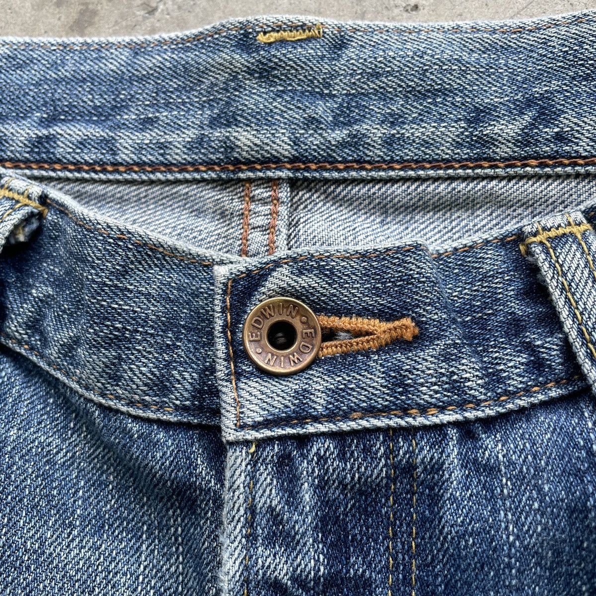 Japanese Brand Vintage Edwin 505 Orenge Tag Faded Denim Pants Distressed Size US 33 - 6 Thumbnail