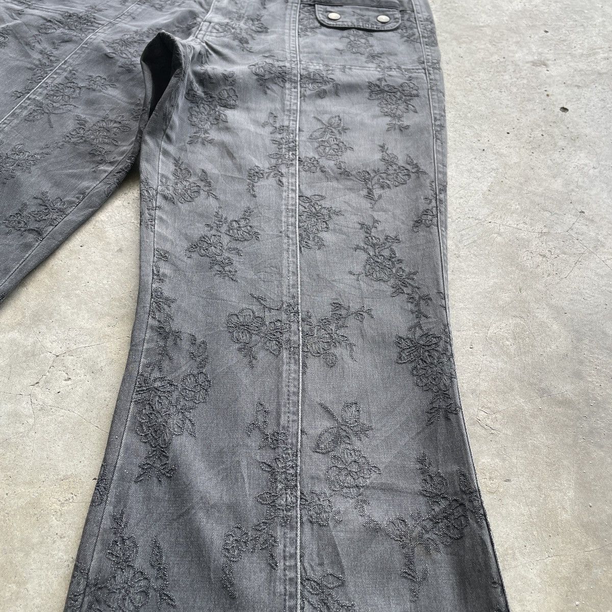 Japanese Brand RARE🔥Japanese Brand Black Faded Flare Trousers Casual Pants Size US 30 / EU 46 - 8 Thumbnail