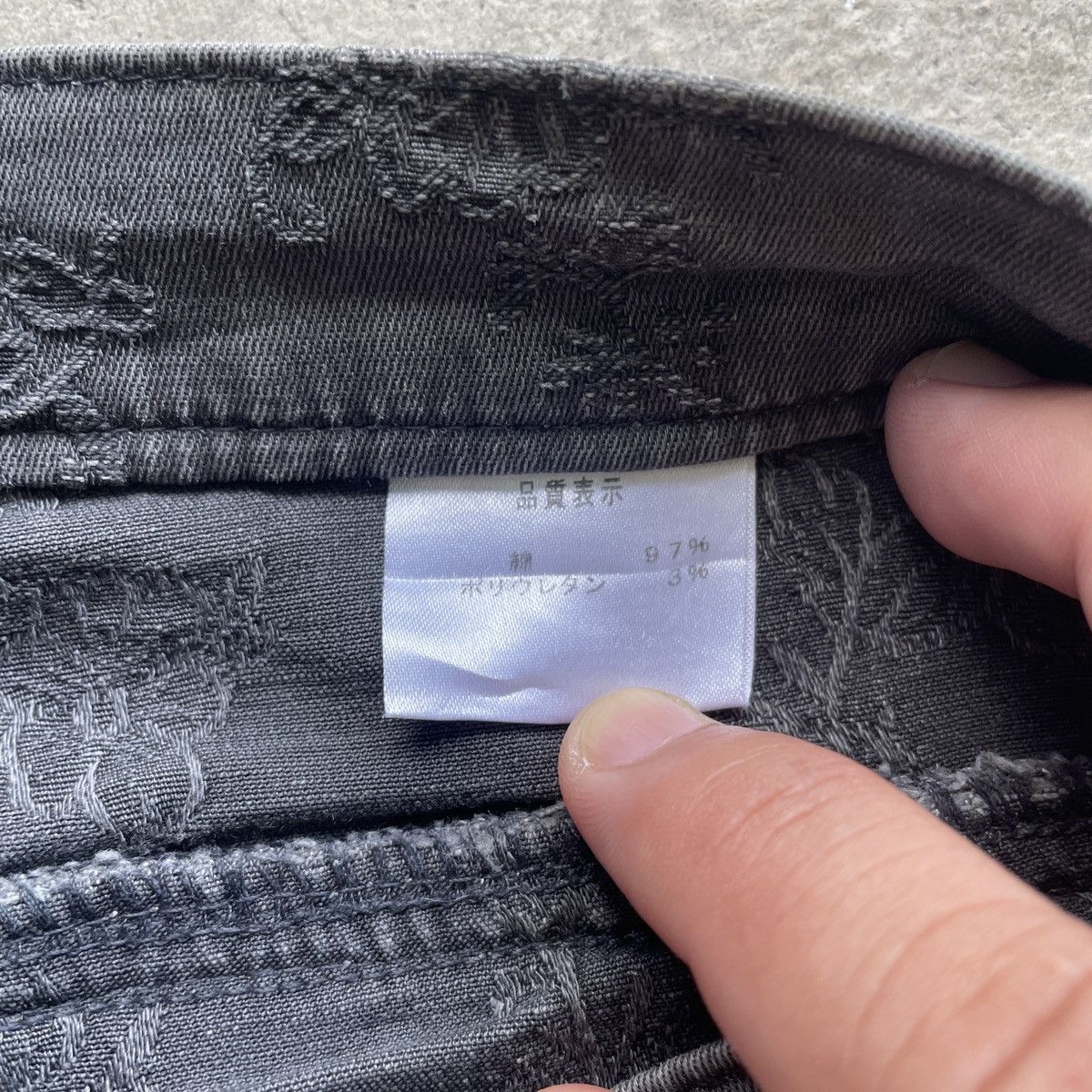 Japanese Brand RARE🔥Japanese Brand Black Faded Flare Trousers Casual Pants Size US 30 / EU 46 - 7 Thumbnail